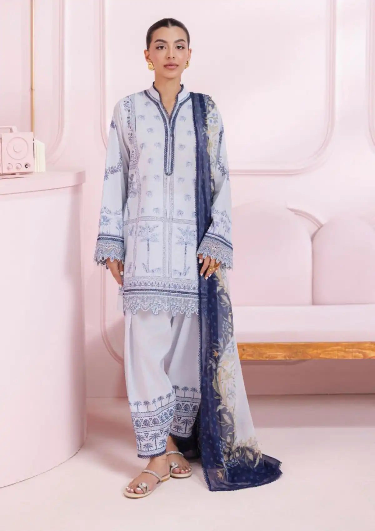 mohsin-saeed-fabrics-affordable-luxury-outfits-for-daily-formal-and-wedding-wear-This-product-is-from-qalamkar-qprints-lawn25-vol-2-em-06a-sage-is-available-on-Mohsin-saeed-fabrics-website.