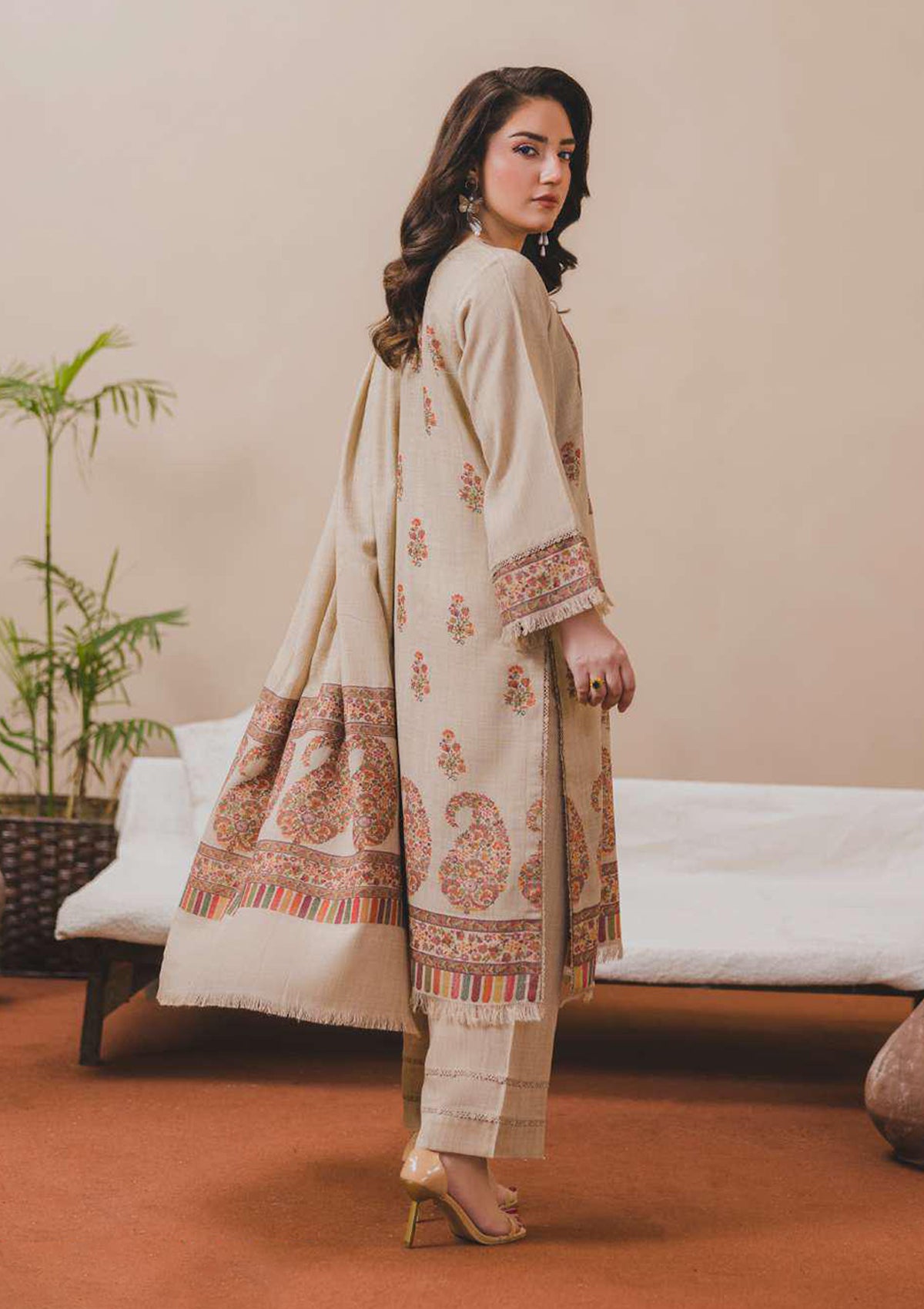 mohsin-saeed-fabrics-designer-daily-wear-formal-and-wedding-suits-within-budget-This-product-is-from-peridot-pashmina-kani25-pr-483-is-available-on-Mohsin-saeed-fabrics-website.