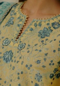 mohsin-saeed-fabrics-affordable-luxury-outfits-for-daily-formal-and-wedding-wear-This-product-is-from-coco-by-zara-shahjahan-lawn-drop-225-d-7b-velin-is-available-on-Mohsin-saeed-fabrics-website.