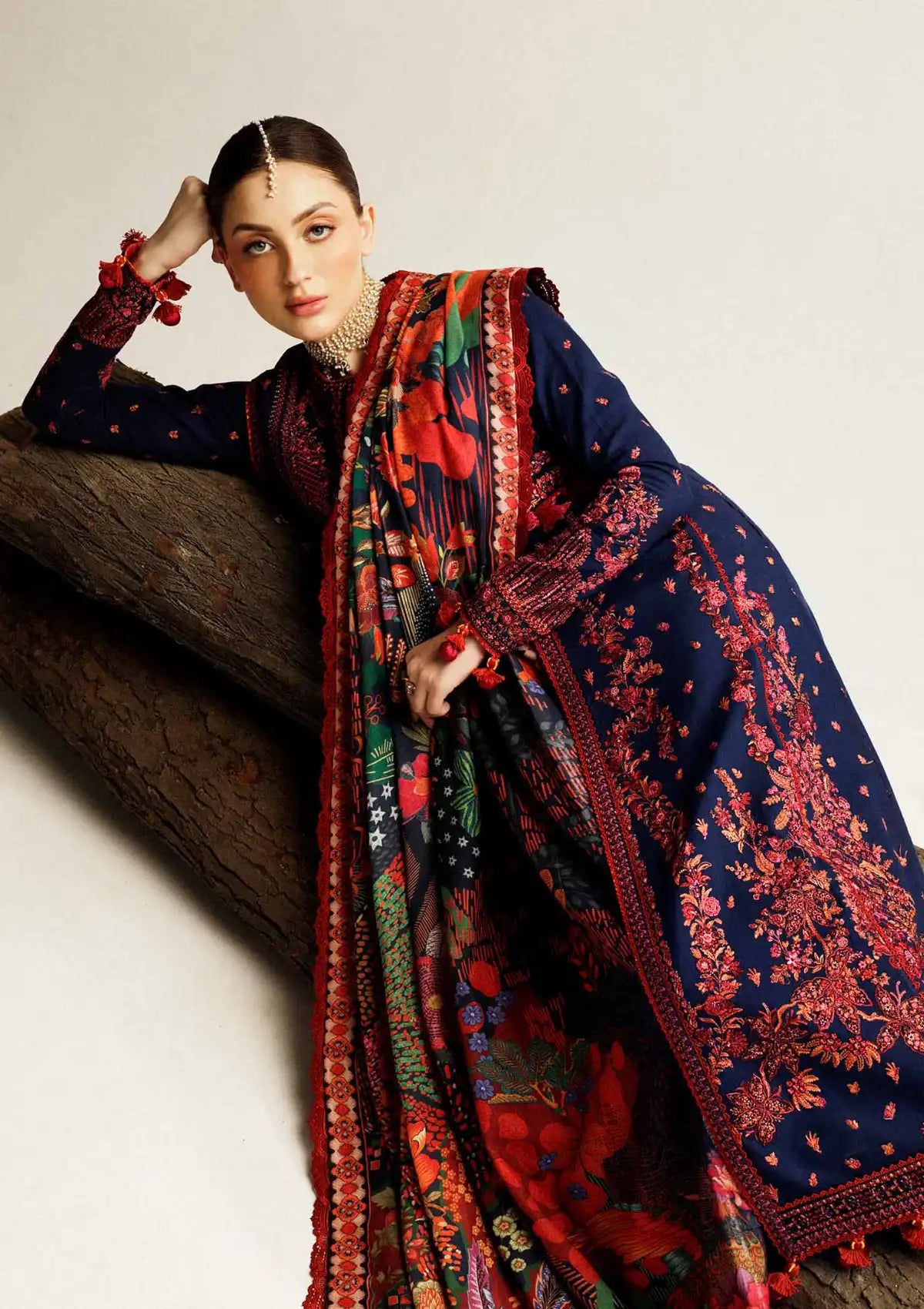 Hussain Rehar Winter Shawl Khaddar'23 Cerulean - Mohsin Saeed Fabrics