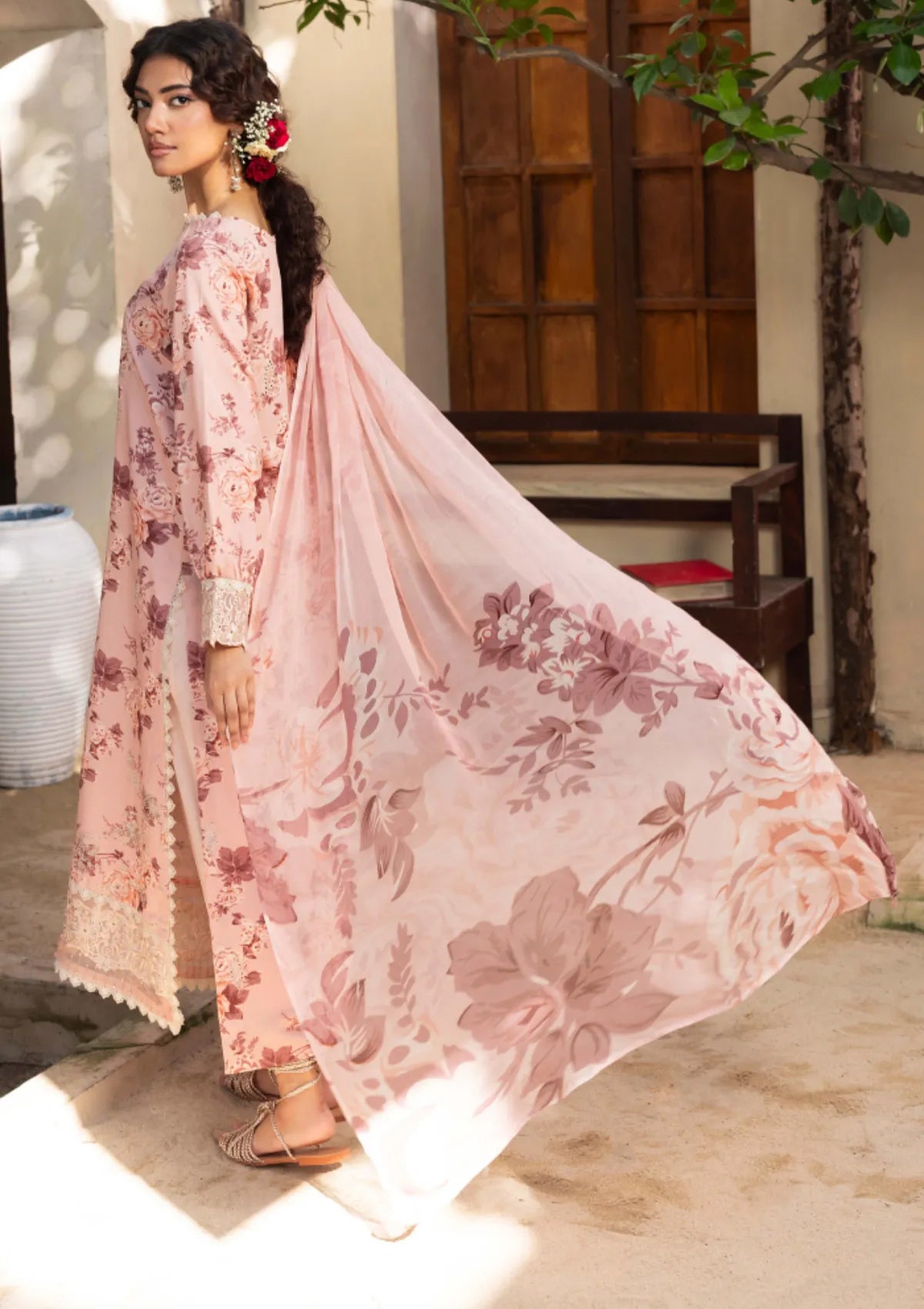 Zaiba By Humdum'25 D-05