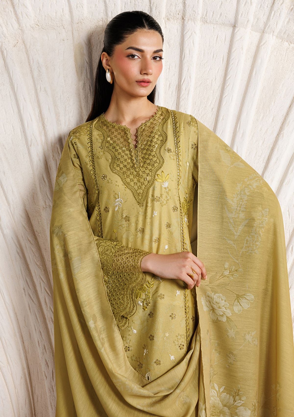 Iznik Festive Lawn'26 IBE-09