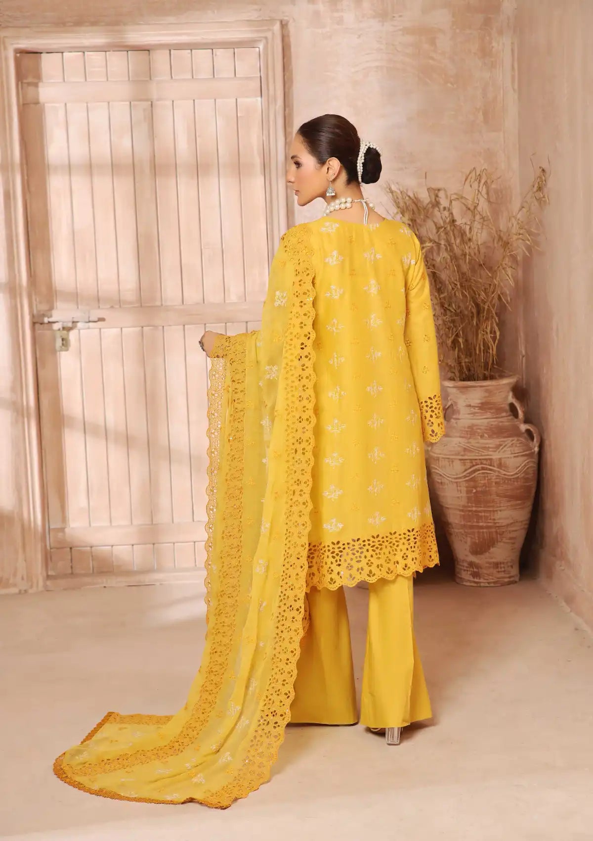 Lajwanti By Wania'24 Vol-03 WL-365 - Mohsin Saeed Fabrics