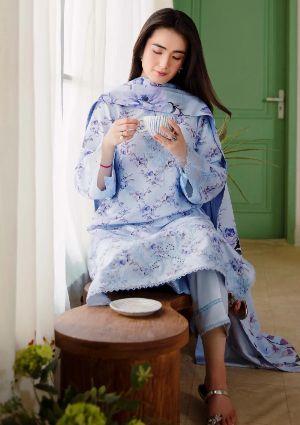 Layla By Humdum'25 D-09