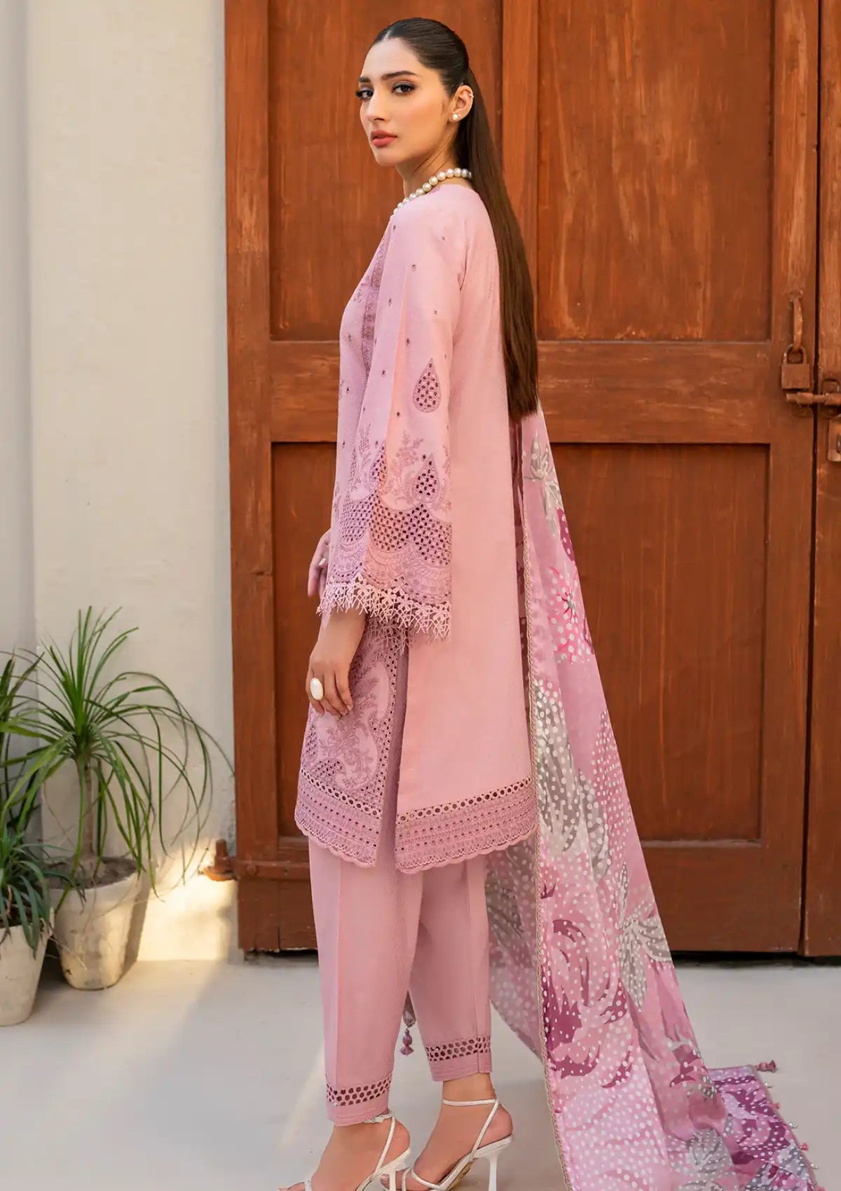 Jazmin Iris Eid Lawn'24 D-01 - Mohsin Saeed Fabrics