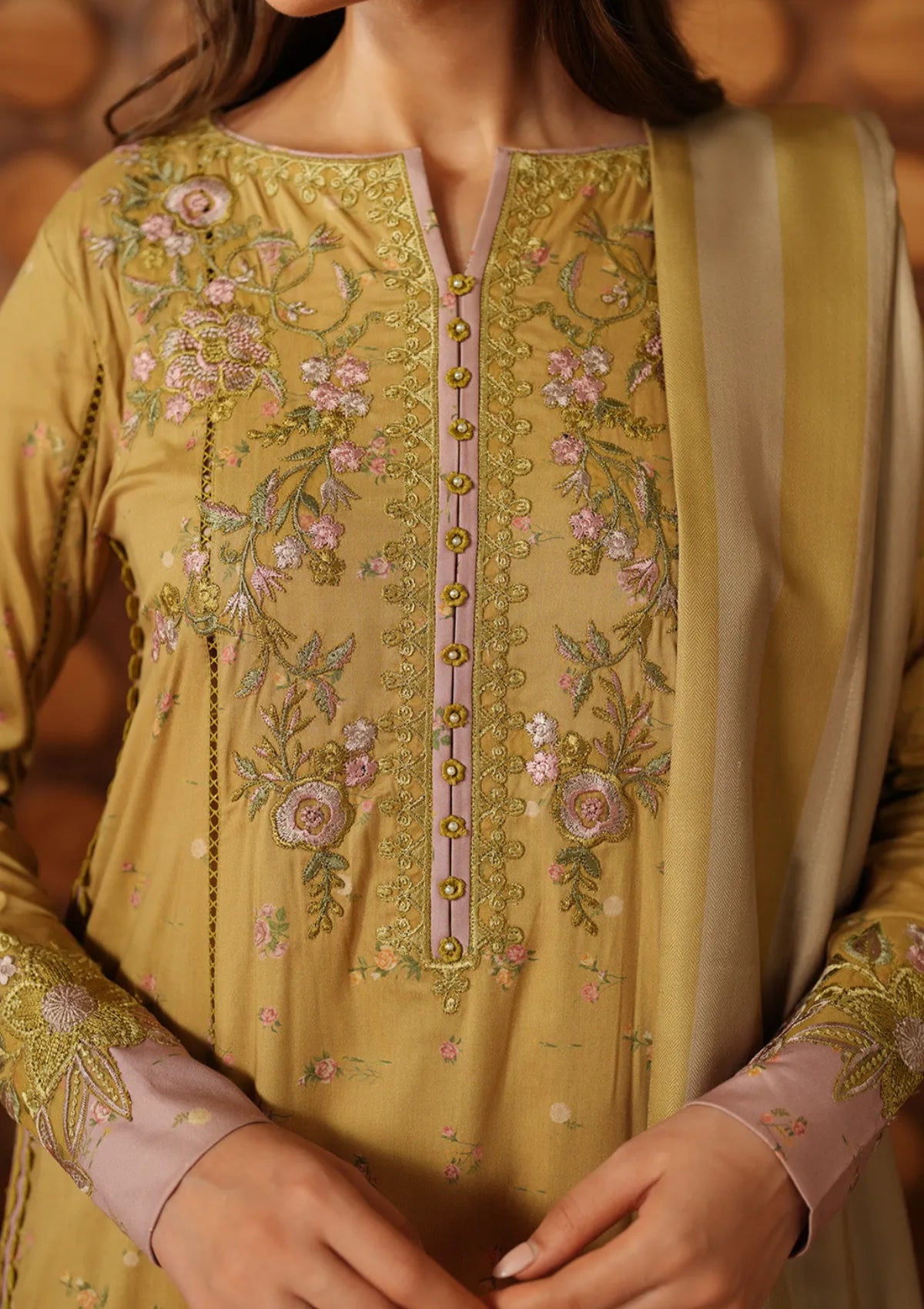 Iznik Pre-Fall'25 IPF-04