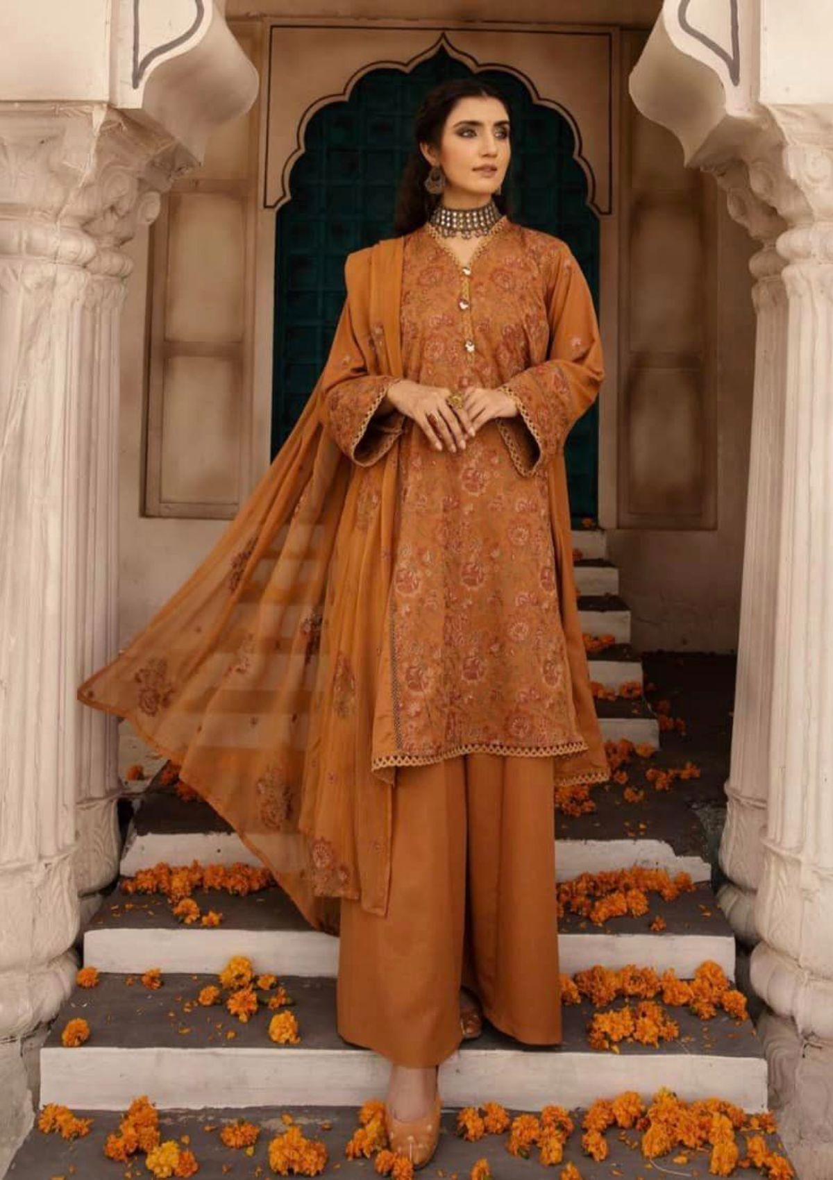 Khoobsurat Mehak Emb Karandi'23 M-08 - Mohsin Saeed Fabrics