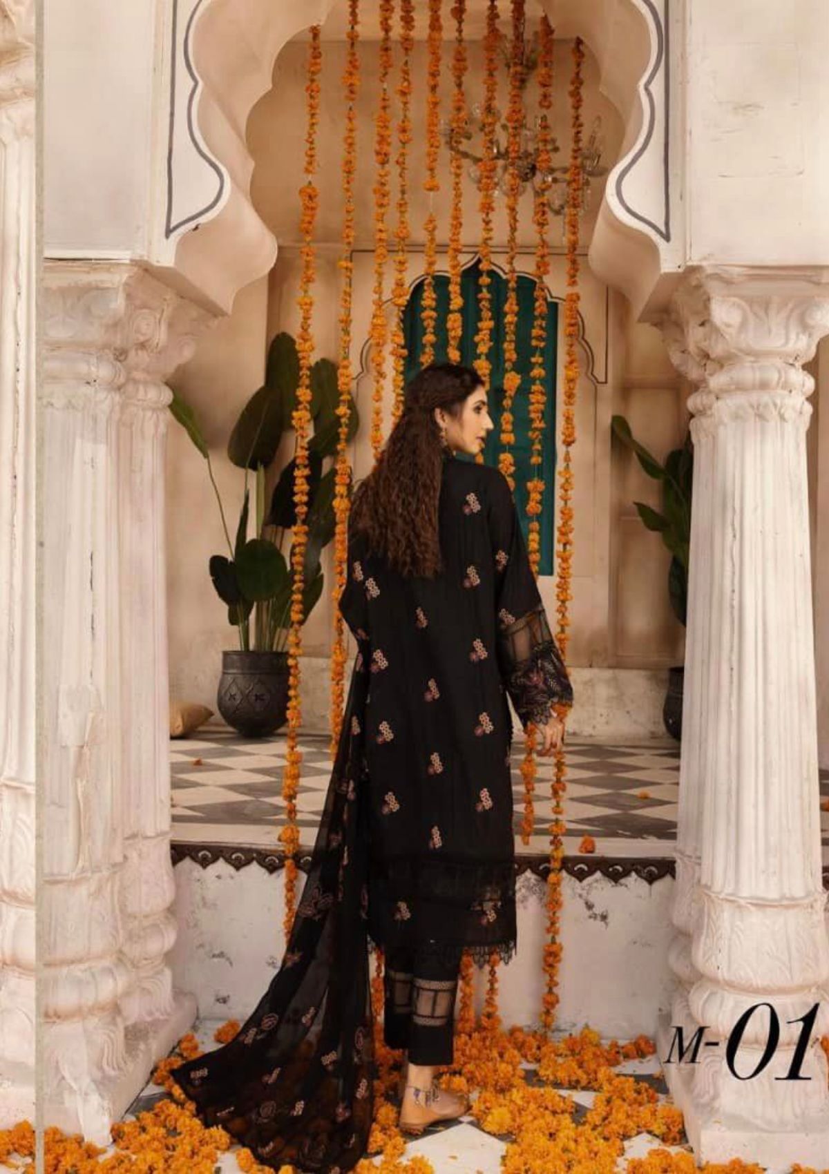 Khoobsurat Mehak Emb Karandi'23 M-01 - Mohsin Saeed Fabrics