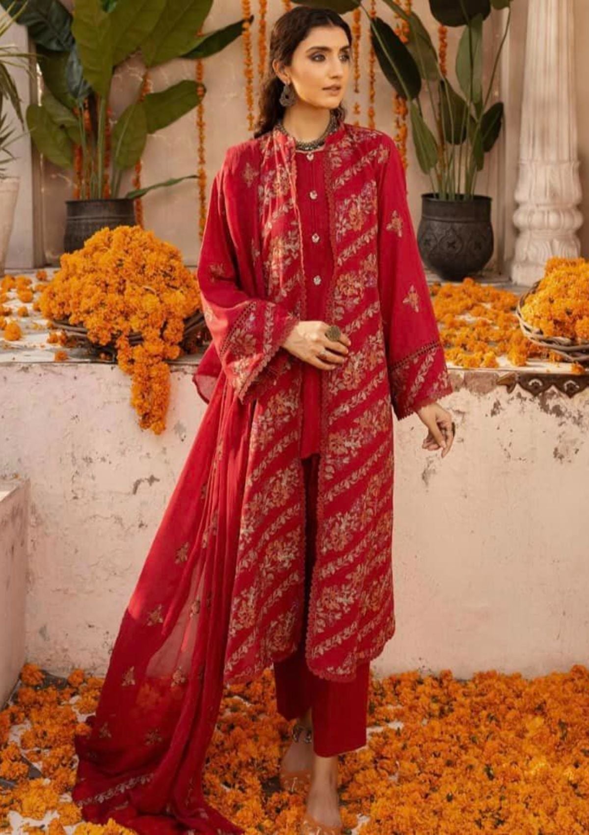Khoobsurat Mehak Emb Karandi'23 M-07 - Mohsin Saeed Fabrics