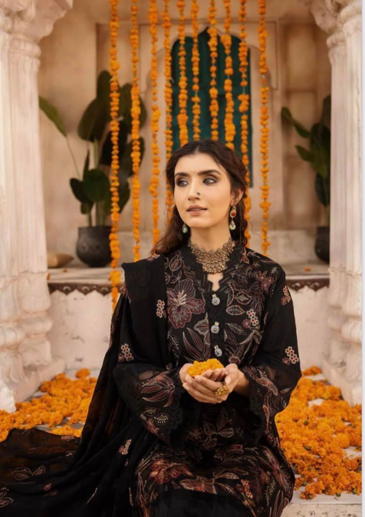 Khoobsurat Mehak Emb Karandi'23 M-01 - Mohsin Saeed Fabrics