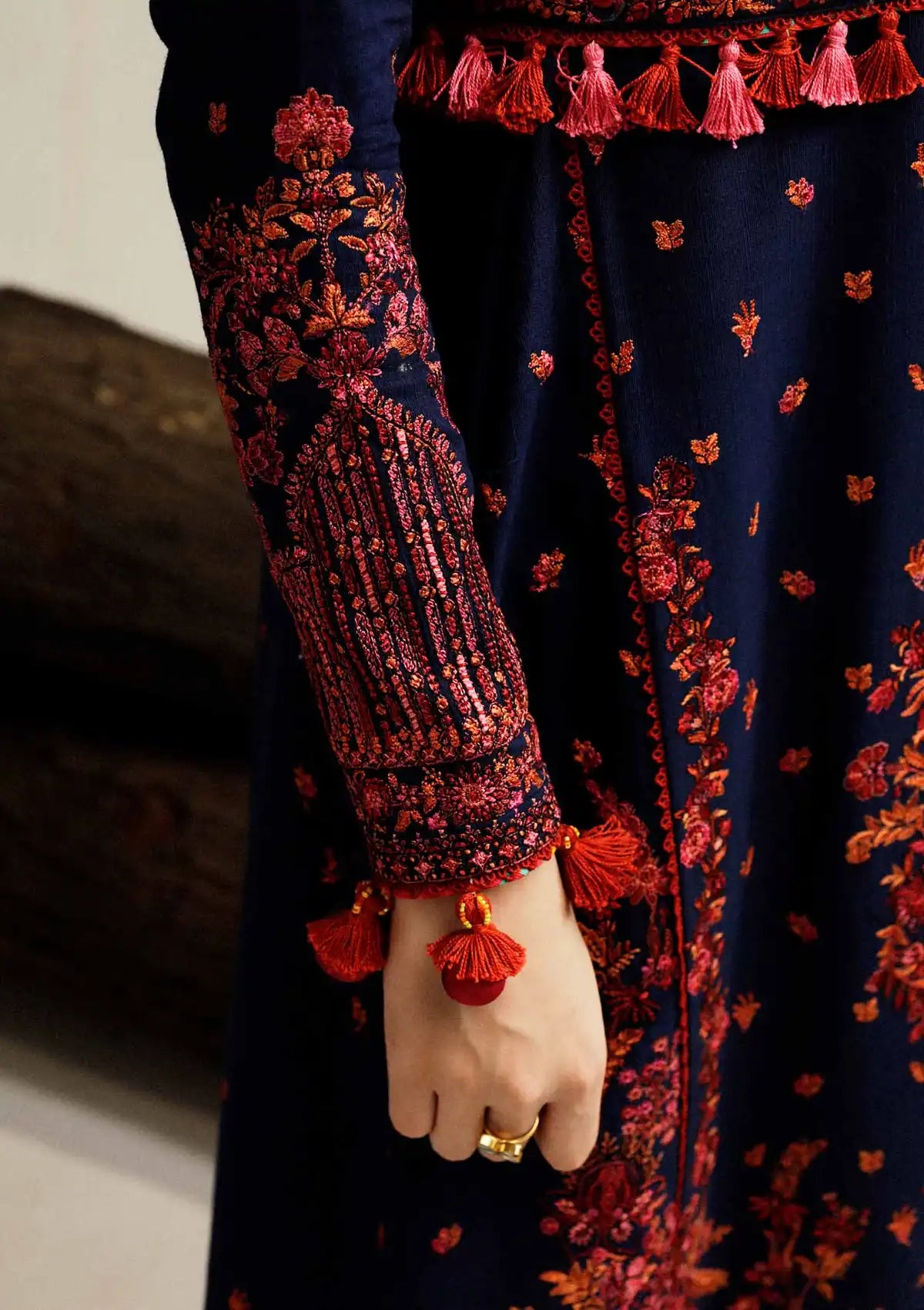 Hussain Rehar Winter Shawl Khaddar'23 Cerulean - Mohsin Saeed Fabrics