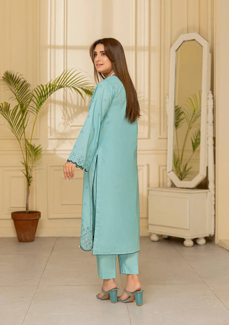 mohsin-saeed-fabrics-is-selling-online-and-in stores-Luxury-daily-wear-wedding-wear-formal-wear-in-budgeted-price-This-product-is-from-waresha-garden-grace-lawn26-gw-02is-available-on-Mohsin-saeed-fabrics-website.