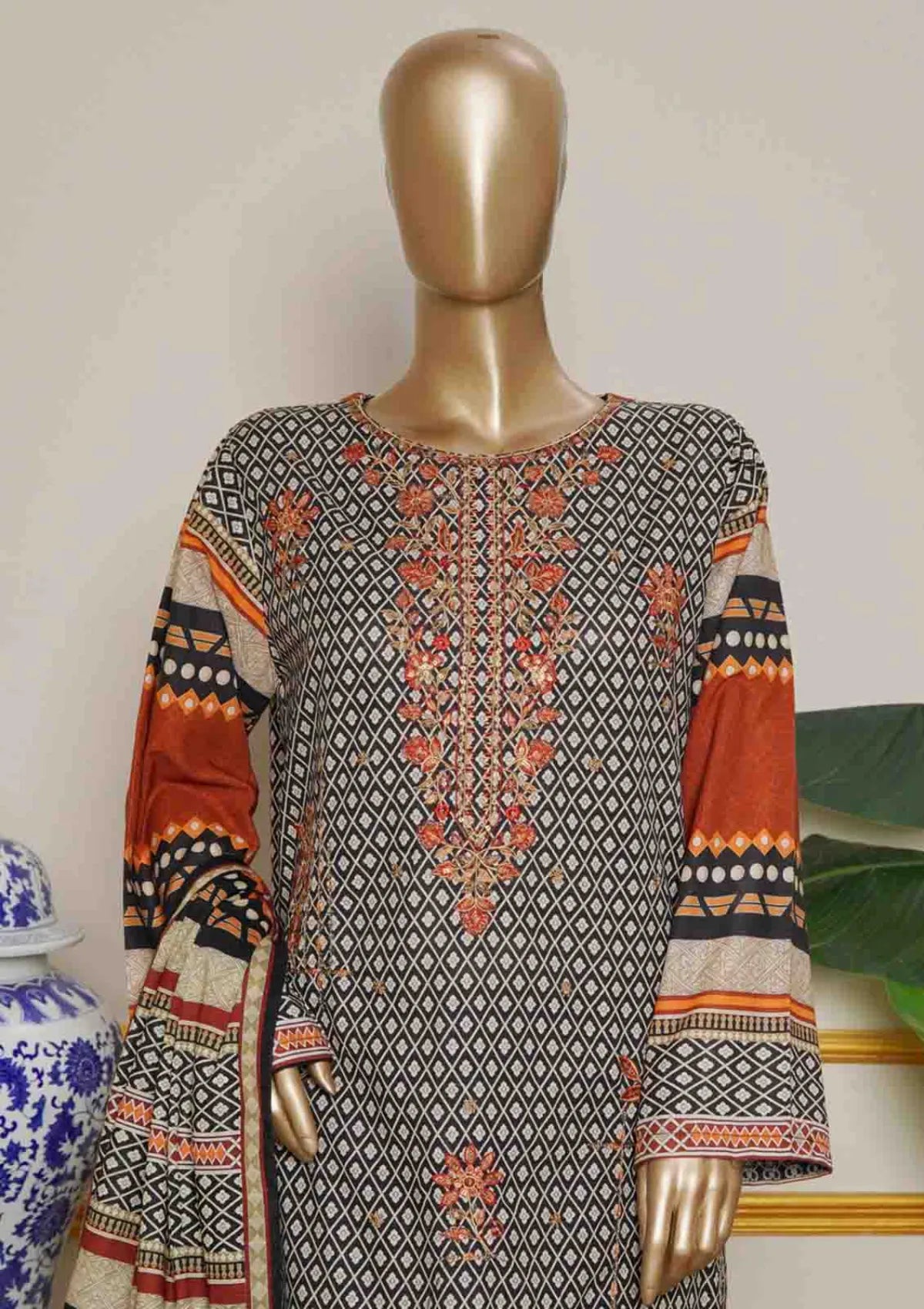 Bin Saeed Emb Khaddar'25 WKE-0134 B