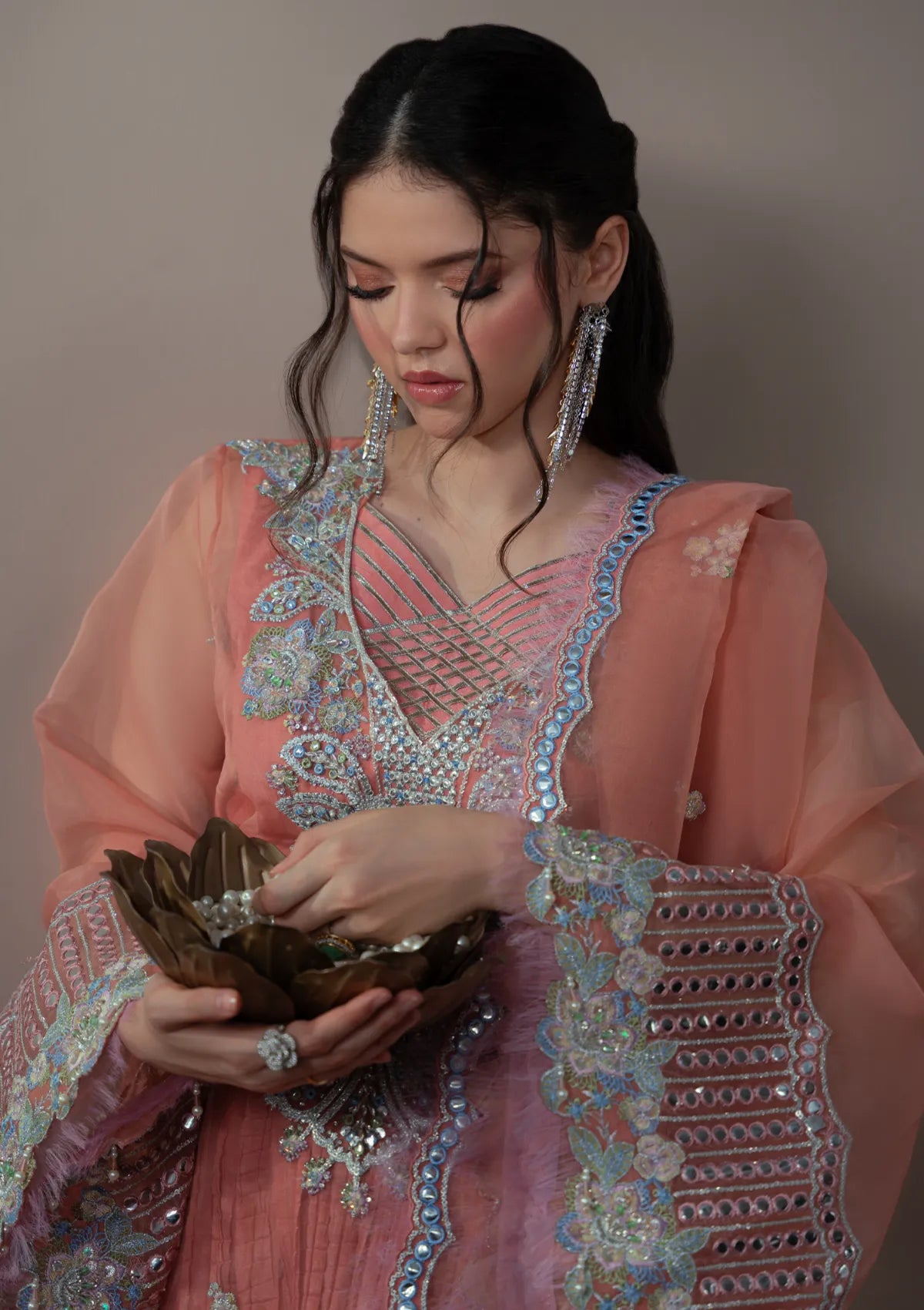 mohsin-saeed-fabrics-designer-daily-wear-formal-and-wedding-suits-within-budget-This-product-is-from-fabiha-fatima-elvin-formal-pret25-d-07-roselle-is-available-on-Mohsin-saeed-fabrics-website.