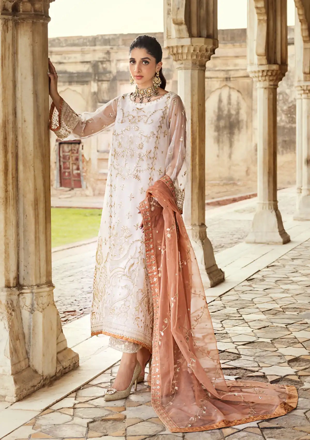 Zainab Chottani Tahra Luxury Festive'23 D-04 Mumtaz - Mohsin Saeed Fabrics