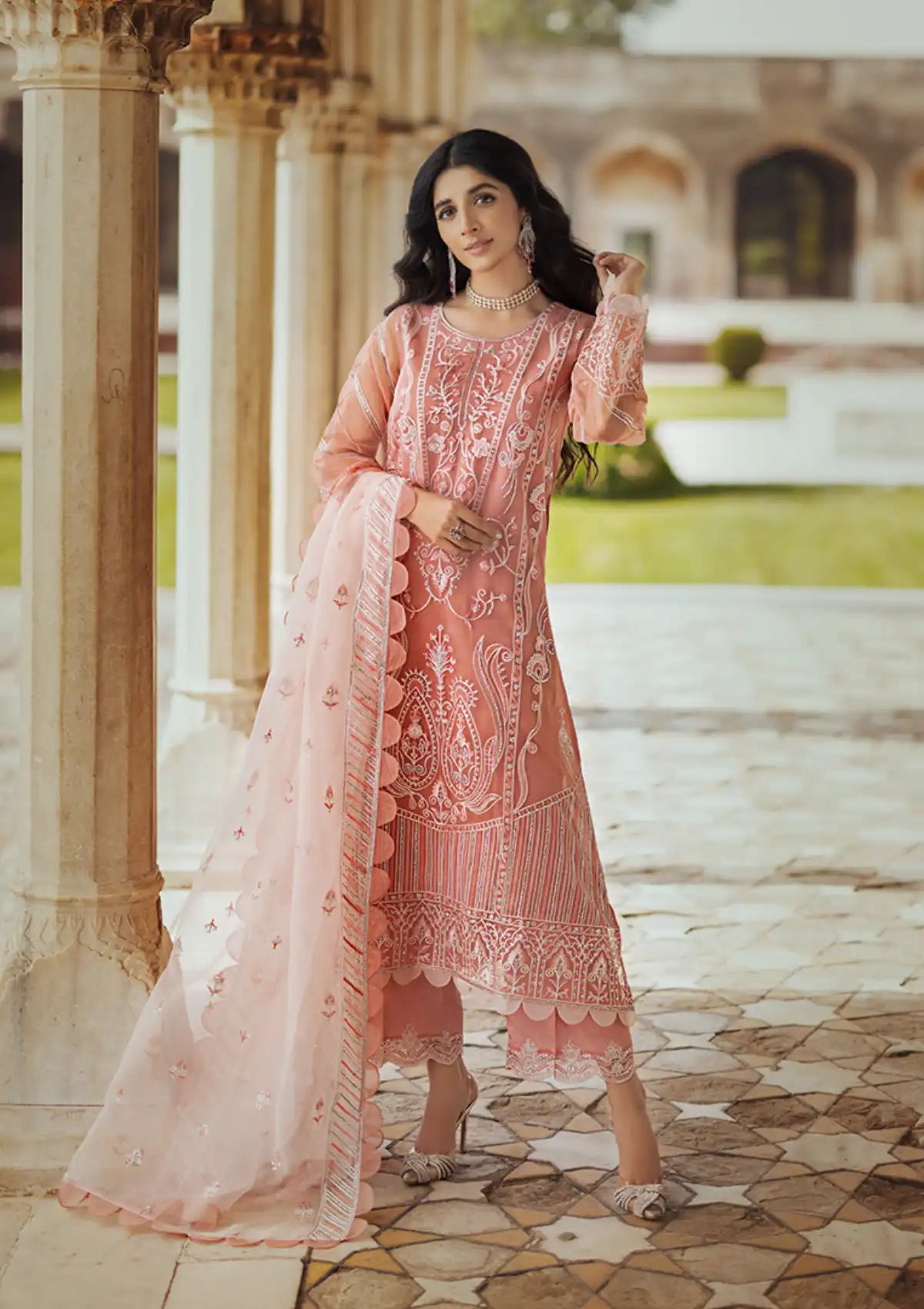 Zainab Chottani Tahra Luxury Festive'25 D-07 Roushaney – Mohsin Saeed  Fabrics