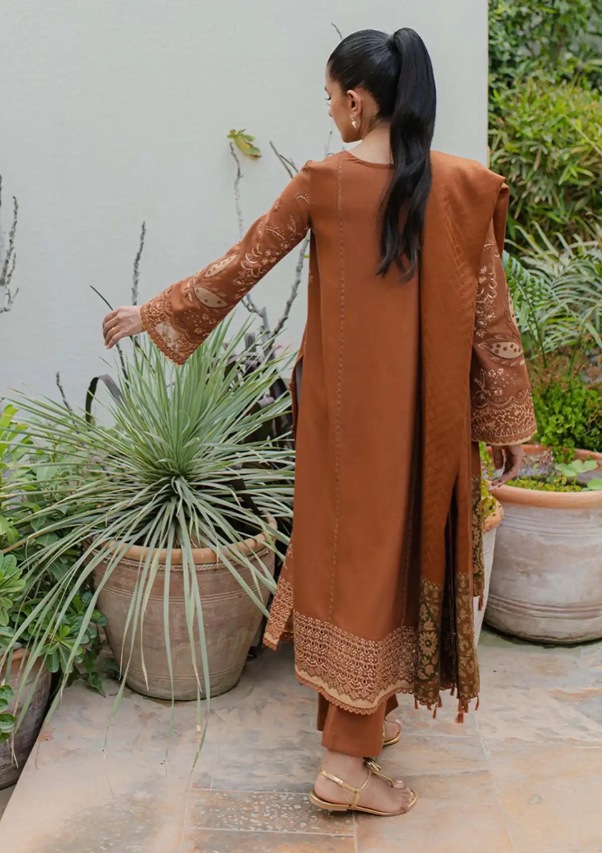 Qalamkar Qline Linen Collection'23 WL-06 (MIRHA) - Mohsin Saeed Fabrics