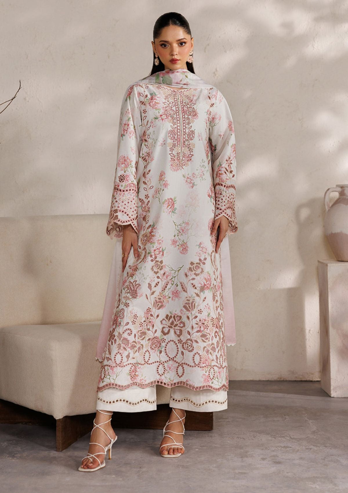 Iznik Festive Lawn'26 IBE-04