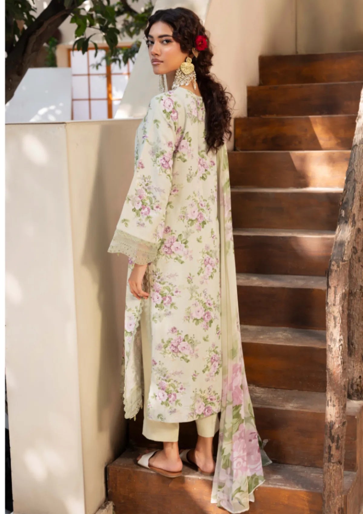 Zaiba By Humdum'25 D-08