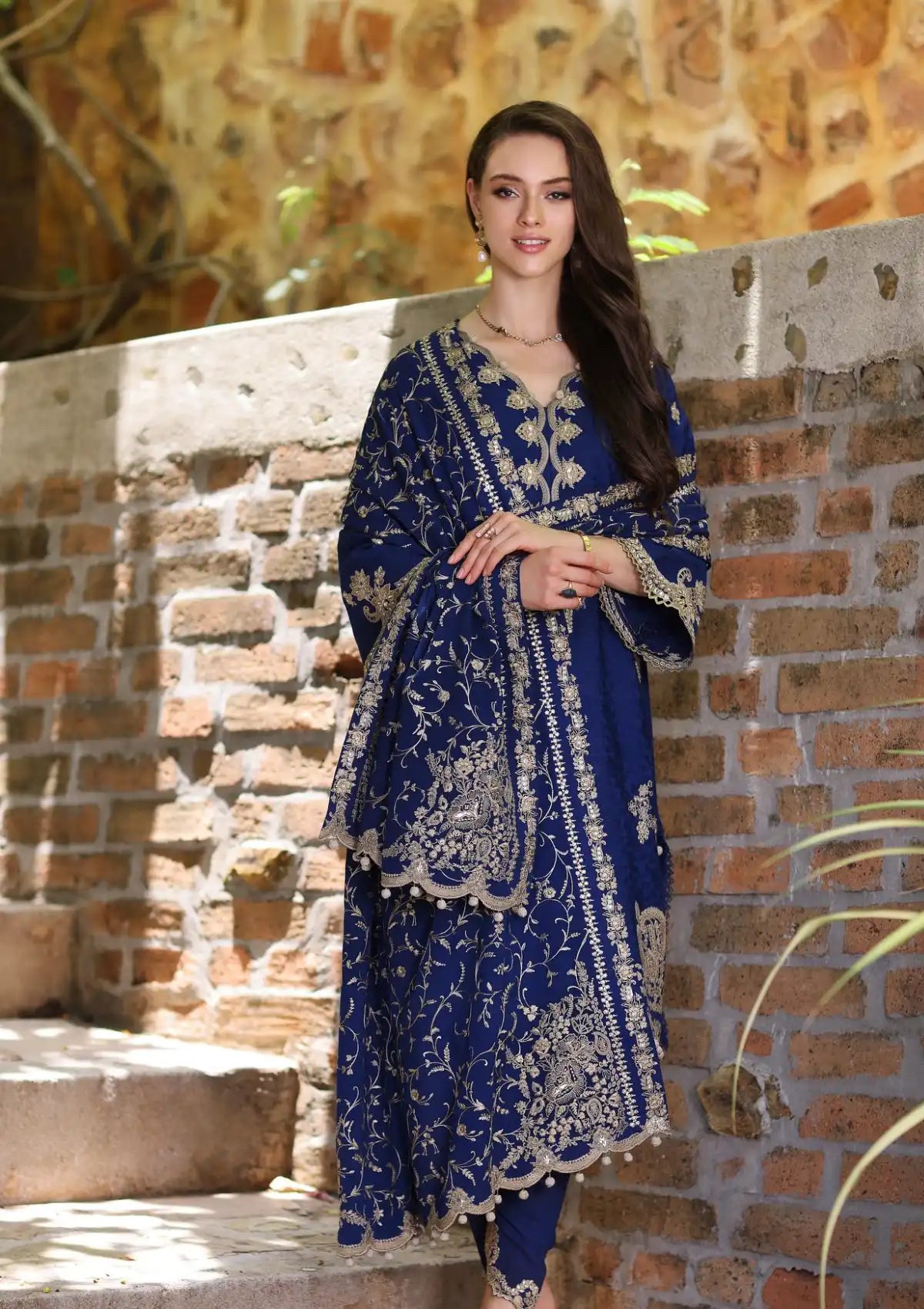 Noor By Saadia Asad Winter Shawl'23 NWS-10 - Mohsin Saeed Fabrics