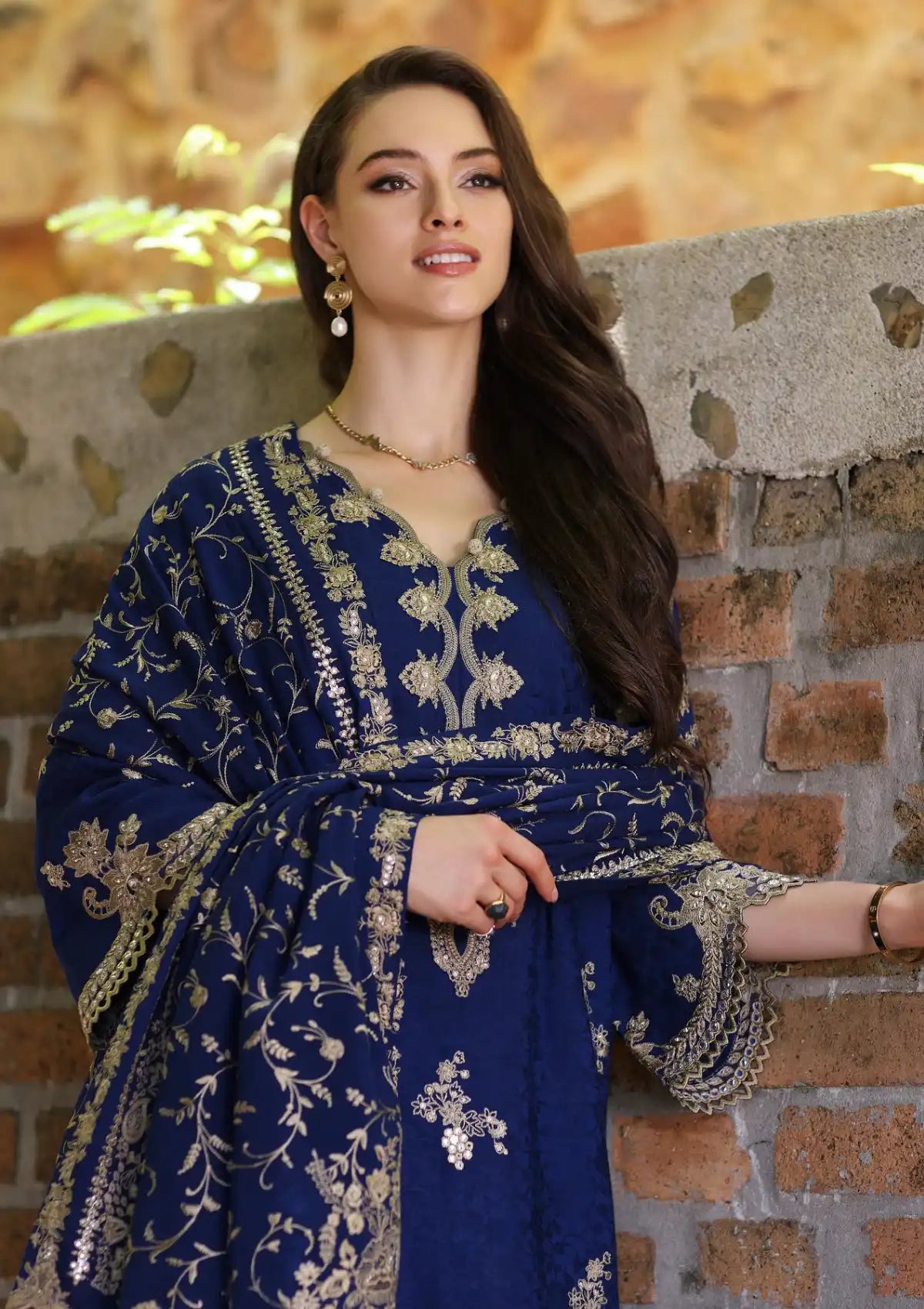 Noor By Saadia Asad Winter Shawl'23 NWS-10 - Mohsin Saeed Fabrics