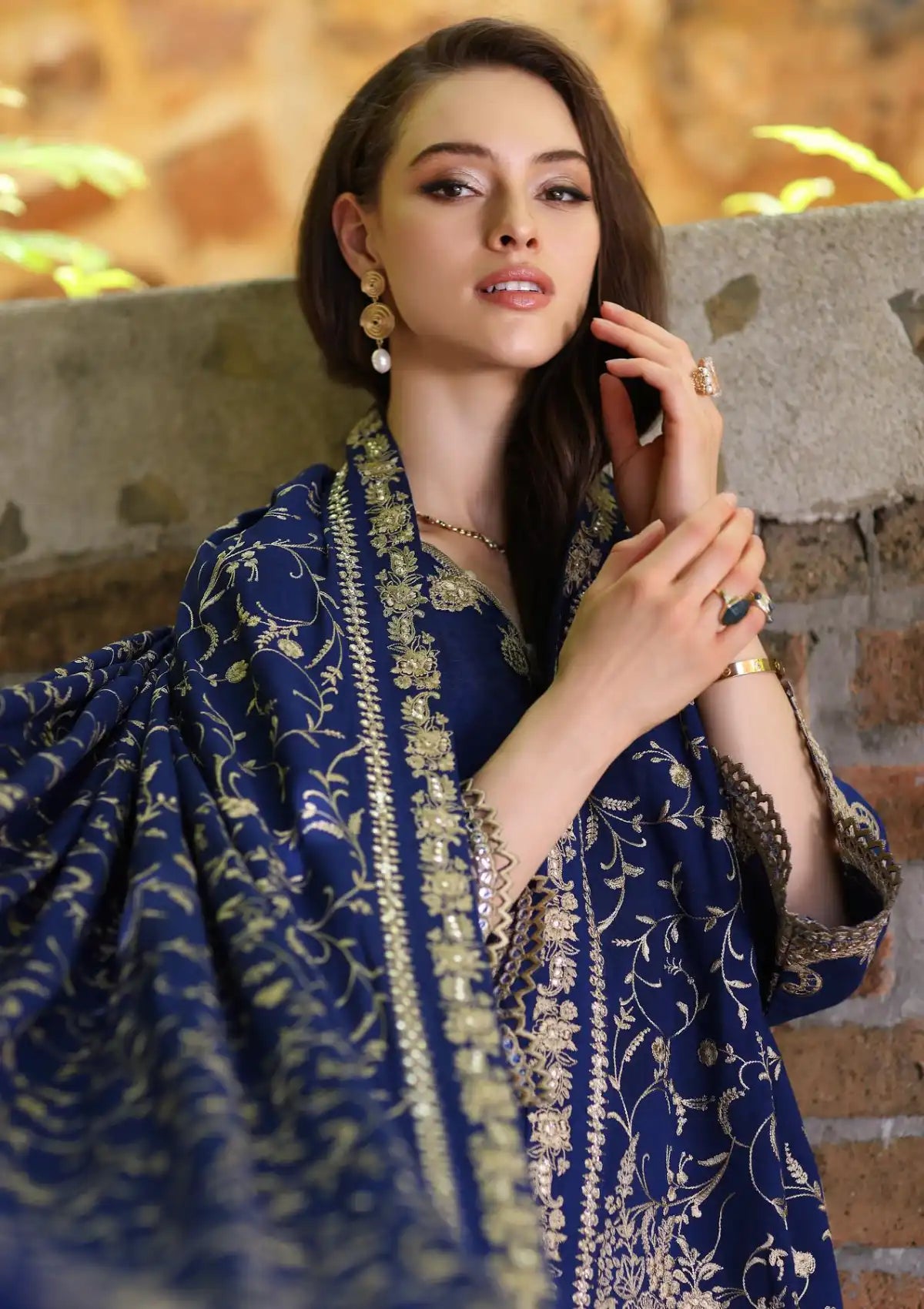 Noor By Saadia Asad Winter Shawl'23 NWS-10 - Mohsin Saeed Fabrics