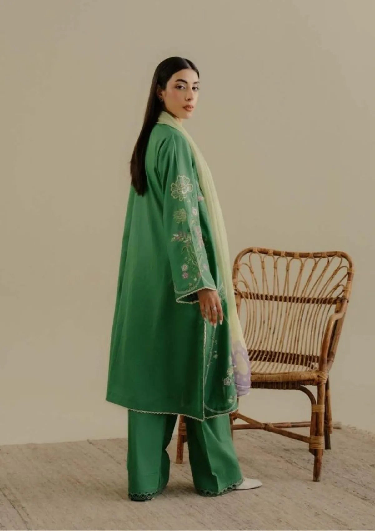 mohsin-saeed-fabrics-affordable-luxury-outfits-for-daily-formal-and-wedding-wear-This-product-is-from-coco-by-zara-shahjahan-lawn-drop-225-d-8b-tara-is-available-on-Mohsin-saeed-fabrics-website.