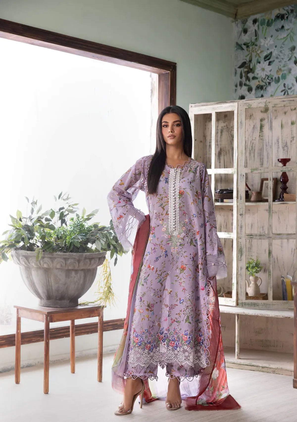 mohsin-saeed-fabrics-is-selling-online-and-in stores-Luxury-daily-wear-wedding-wear-formal-wear-in-budgeted-price-This-product-is-from-sobia-nazir-vital-vol-2-lawn25-d-3b-is-available-on-Mohsin-saeed-fabrics-website.