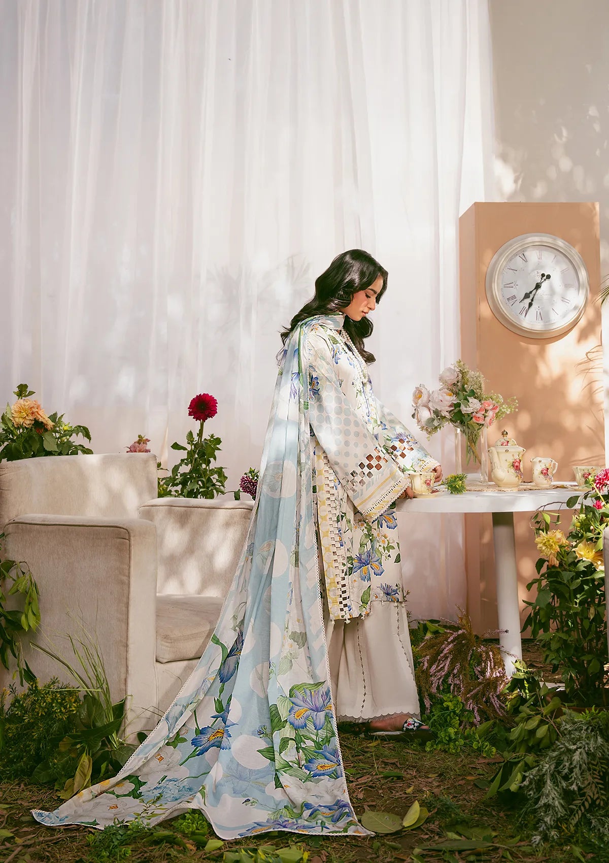 mohsin-saeed-fabrics-designer-daily-wear-formal-and-wedding-suits-within-budget-This-product-is-from-elaf-prints-lawn25-vol-2-eps-6a-ivory-petals-is-available-on-Mohsin-saeed-fabrics-website.