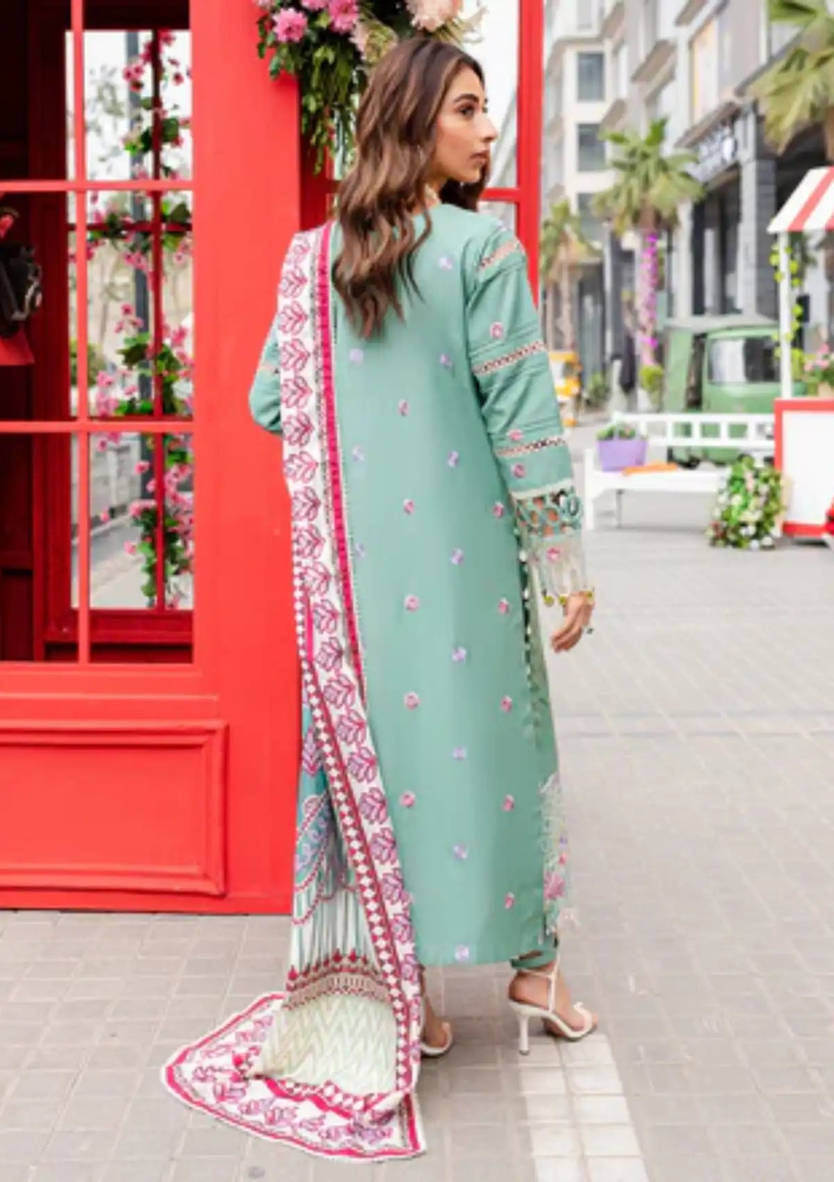 Parishay Nuray-e-Nazar Winter'23 NNF-03 - Mohsin Saeed Fabrics