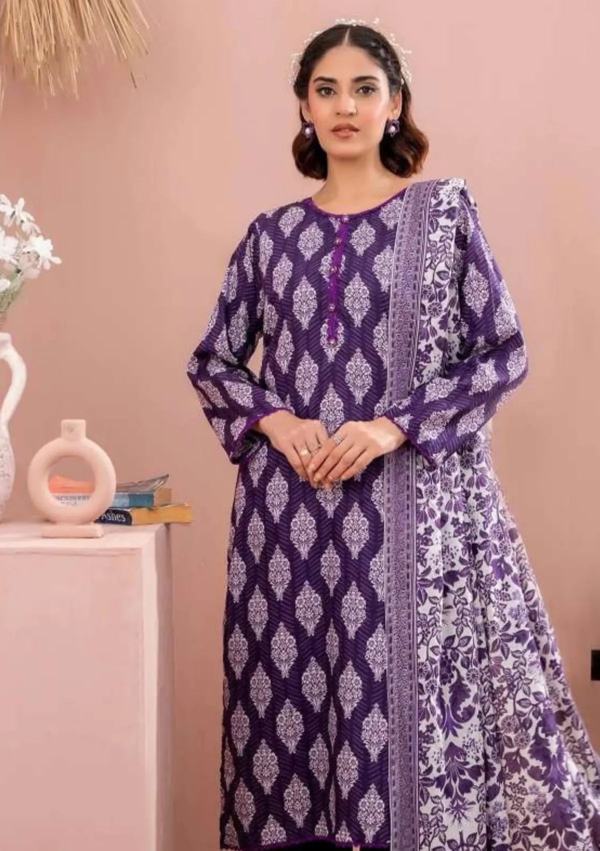 mohsin-saeed-fabrics-is-selling-online-and-in stores-Luxury-daily-wear-wedding-wear-formal-wear-in-budgeted-price-This-product-is-from-zesh-printed-lawn25-drop-27-artical-02-is-available-on-Mohsin-saeed-fabrics-website.