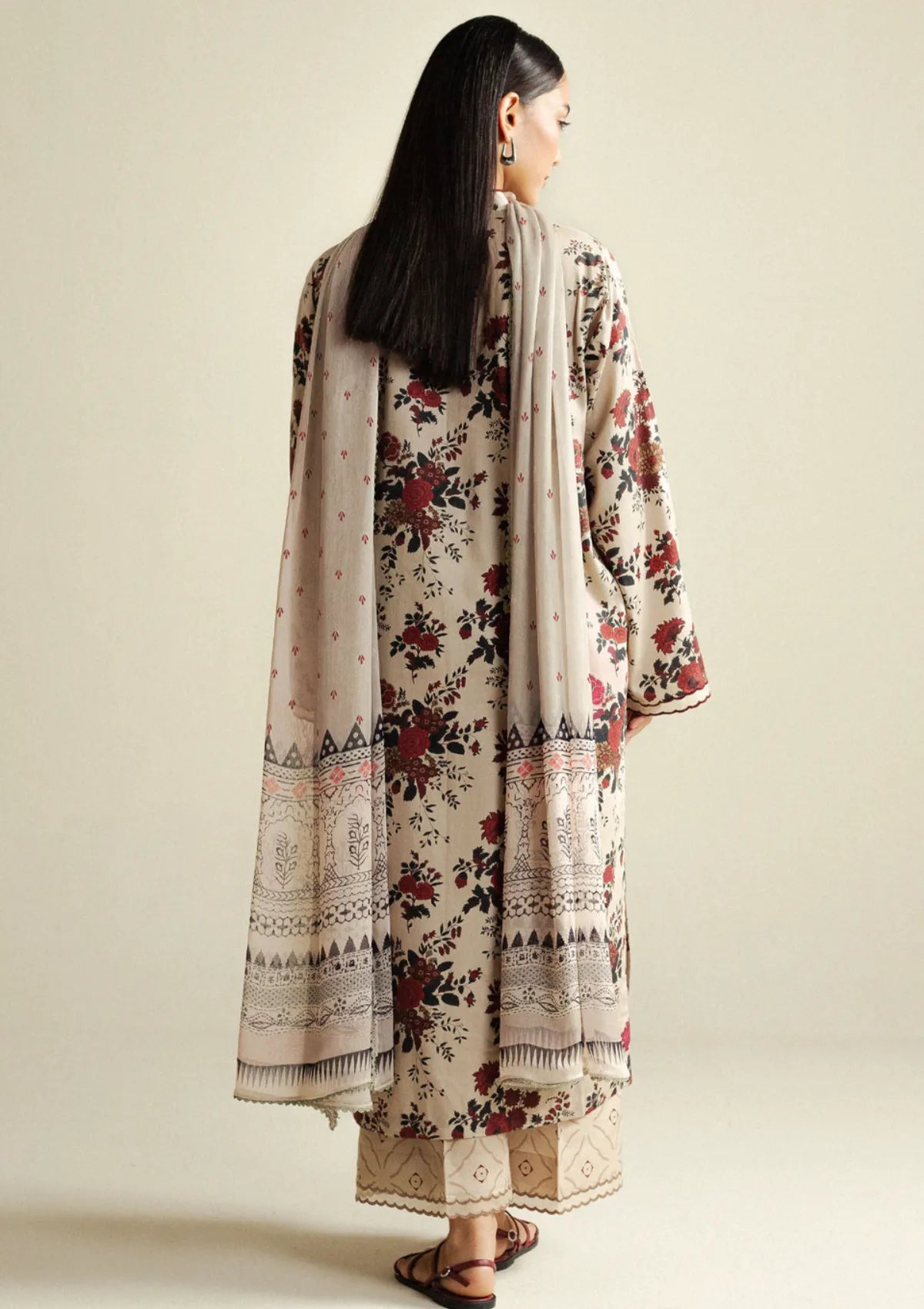 mohsin-saeed-fabrics-luxury-fashion-collection-daily-wear-wedding-and-formal-in-budget-This-product-is-from-coco-by-zara-shahjahan-drop-4-prints25-aster-4b-is-available-on-Mohsin-saeed-fabrics-website.