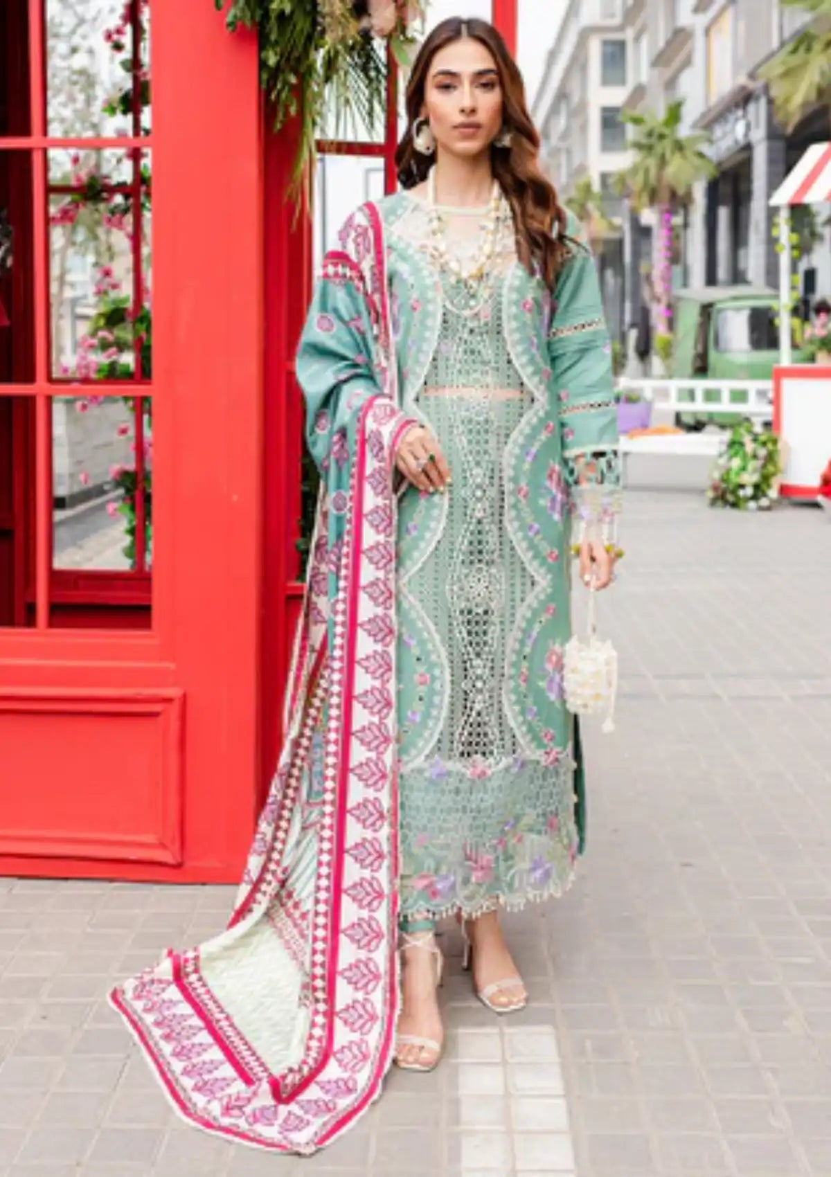 Parishay Nuray-e-Nazar Winter'23 NNF-03 - Mohsin Saeed Fabrics