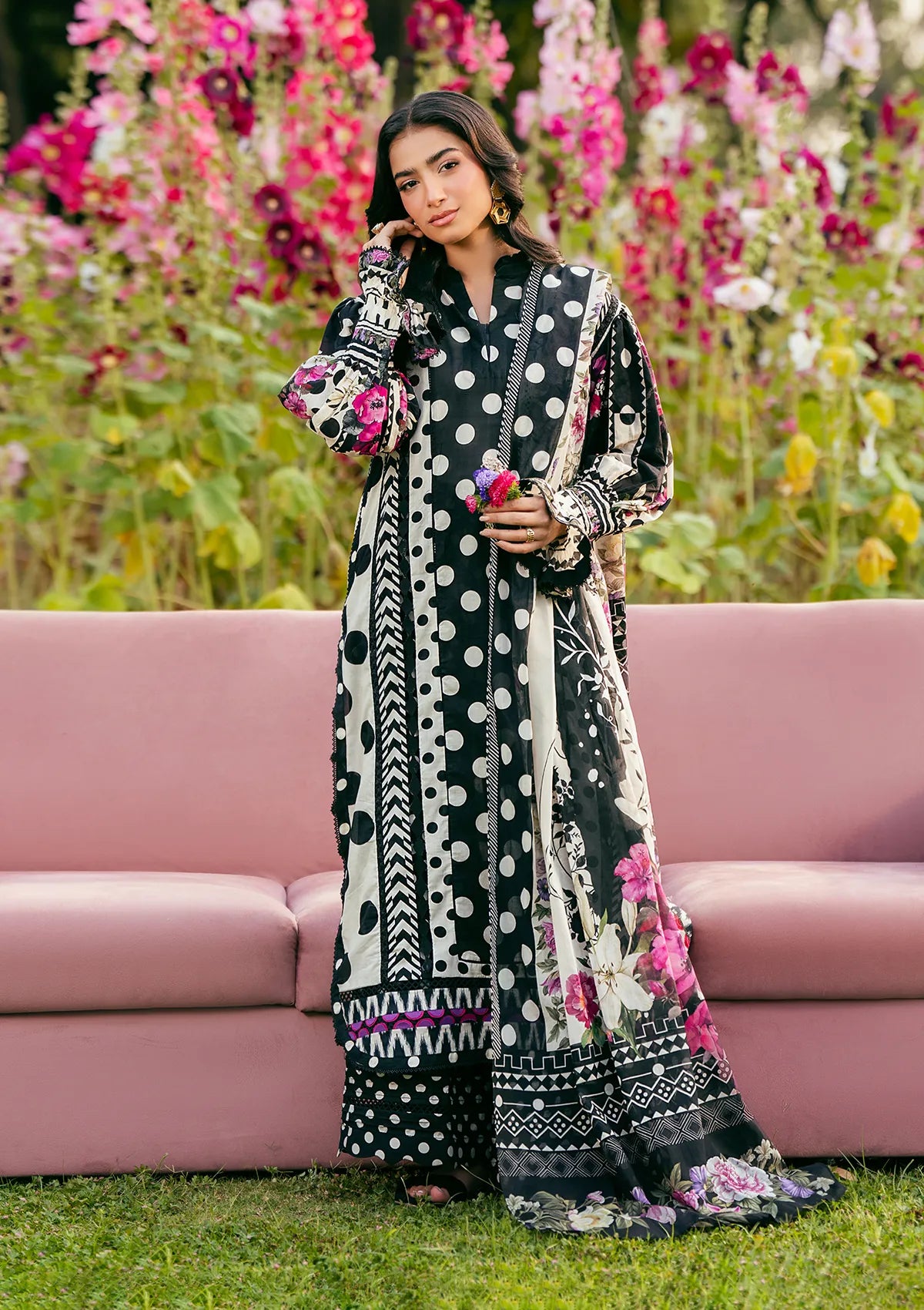 mohsin-saeed-fabrics-designer-daily-wear-formal-and-wedding-suits-within-budget-This-product-is-from-elaf-prints-lawn25-vol-2-eps-2b-mystic-noir-is-available-on-Mohsin-saeed-fabrics-website.