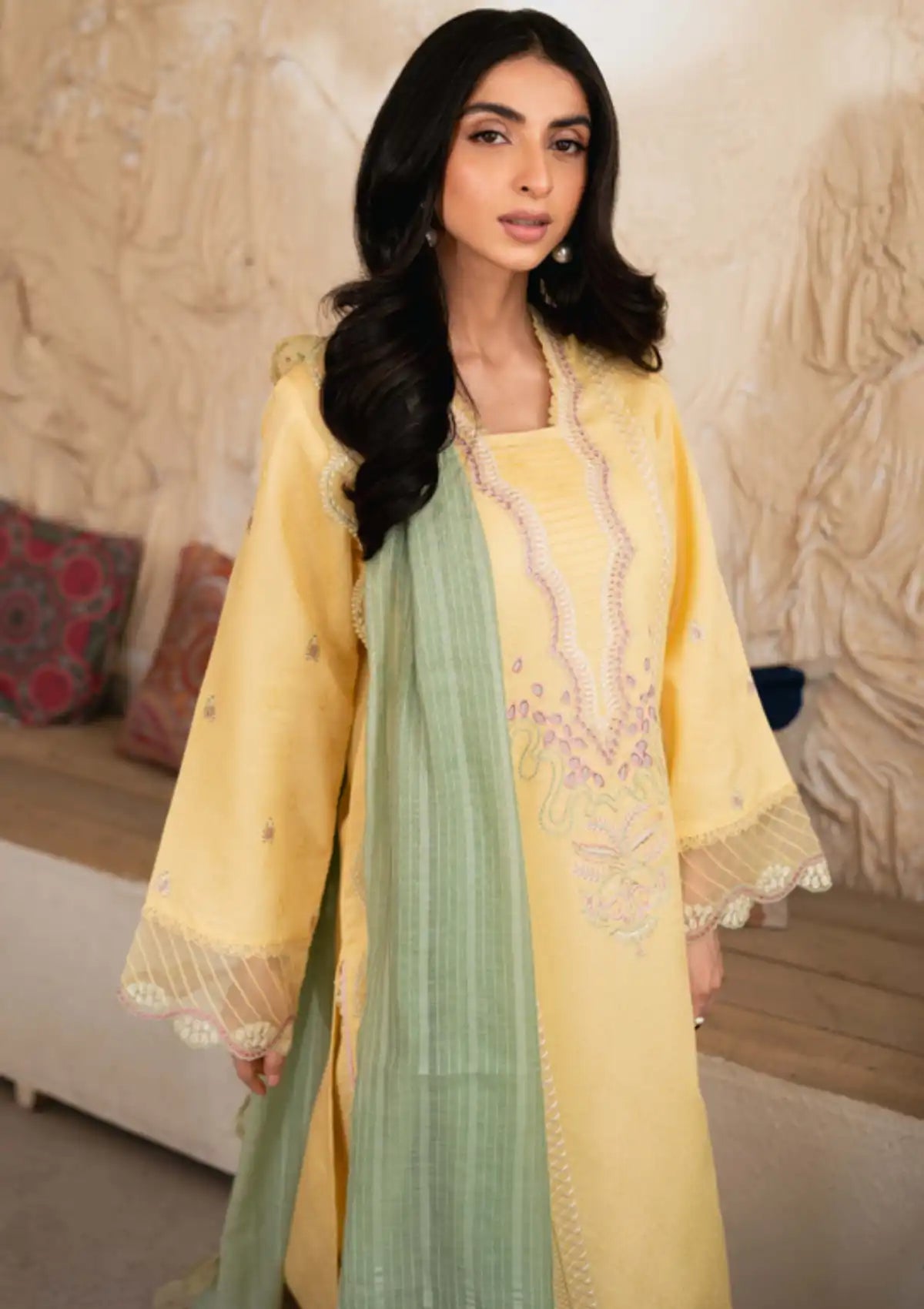 mohsin-saeed-fabrics-affordable-luxury-outfits-for-daily-formal-and-wedding-wear-This-product-is-from-mirha-by-humdum25-d-09-is-available-on-Mohsin-saeed-fabrics-website.