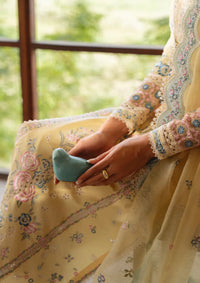 Ayzel Whisper Emb Lawn'26 -1236 FROST