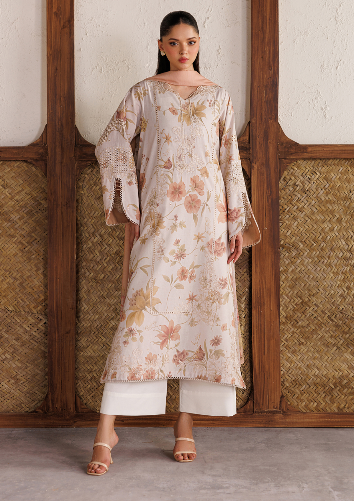 Iznik Festive Lawn'26 IBE-05