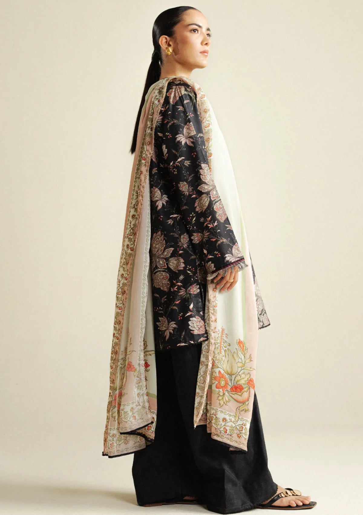 mohsin-saeed-fabrics-luxury-fashion-collection-daily-wear-wedding-and-formal-in-budget-This-product-is-from-coco-by-zara-shahjahan-drop-4-prints25-daisy-8b-is-available-on-Mohsin-saeed-fabrics-website.