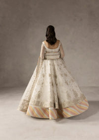 mohsin-saeed-fabrics-designer-daily-wear-formal-and-wedding-suits-within-budget-This-product-is-from-imran-ramzan-elysee25-fleur-de-lueur-is-available-on-Mohsin-saeed-fabrics-website.