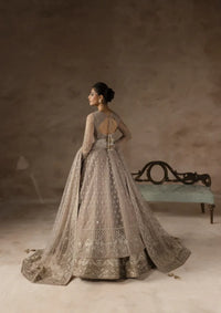 mohsin-saeed-fabrics-designer-daily-wear-formal-and-wedding-suits-within-budget-This-product-is-from-imran-ramzan-elysee25-petale-de-soie-is-available-on-Mohsin-saeed-fabrics-website.