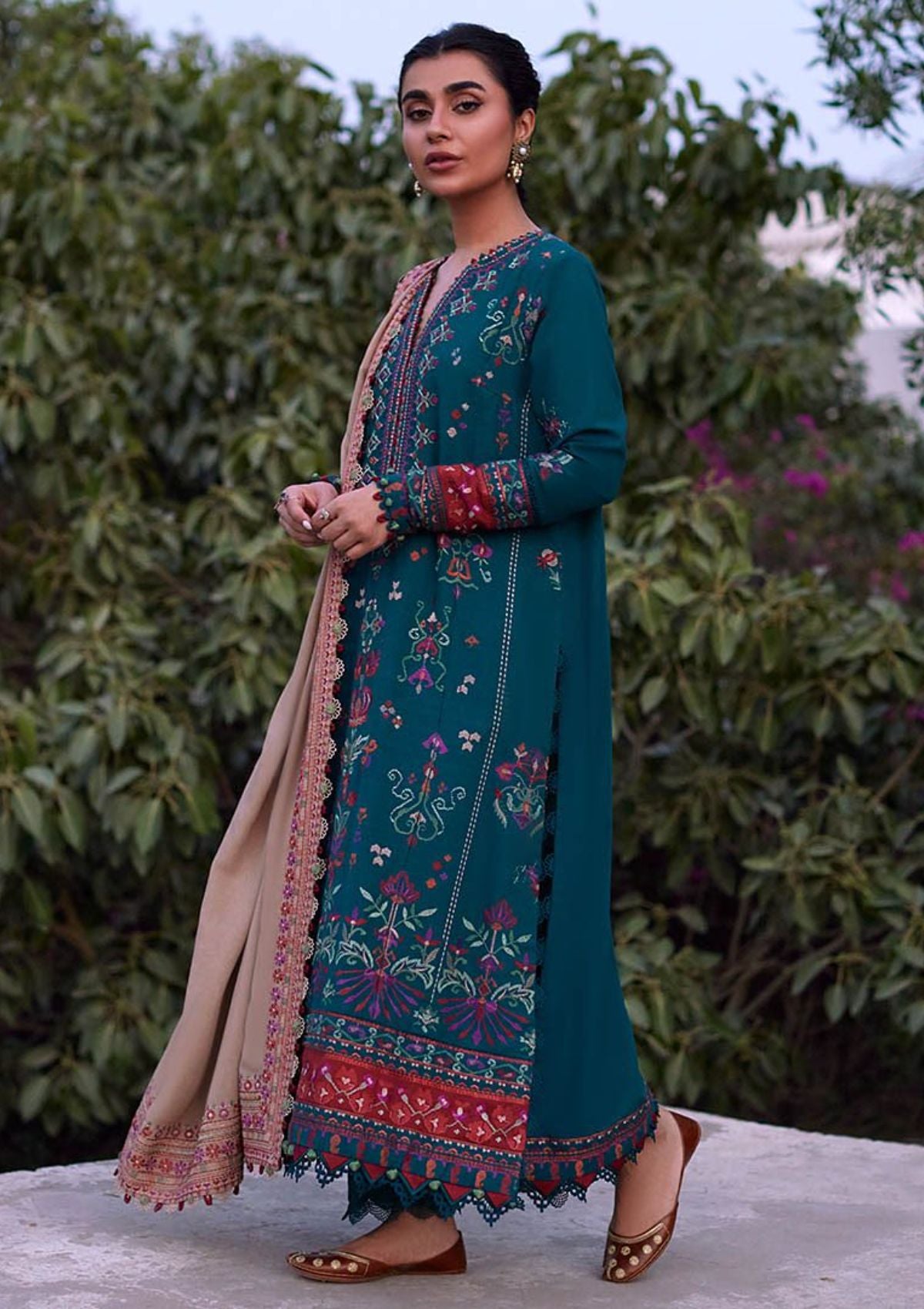 Zaha Winter'23 ECRIN ZW-03 - Mohsin Saeed Fabrics