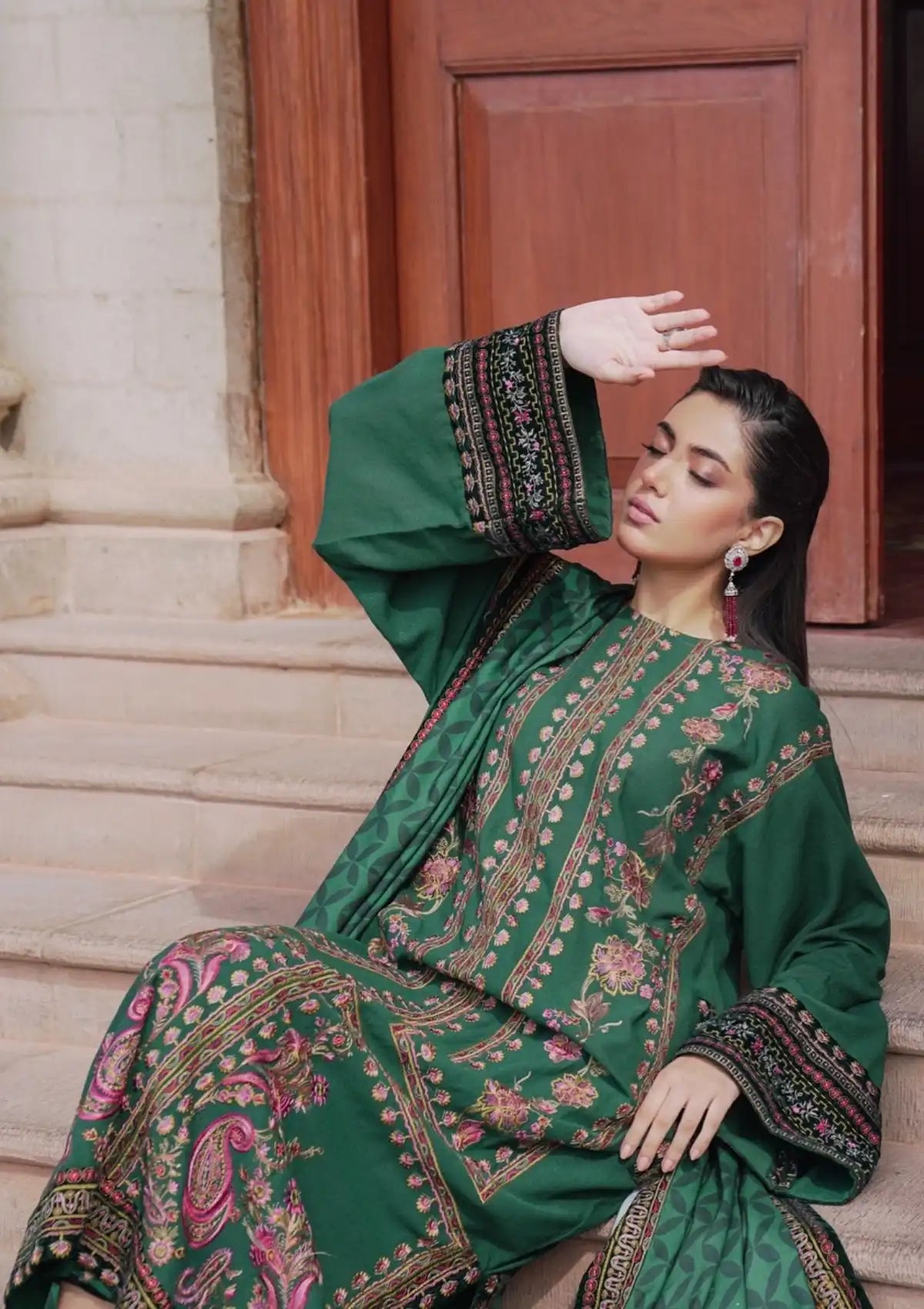 Saira Rizwan Luxury Winter'23 SR-01 ISMAT - Mohsin Saeed Fabrics
