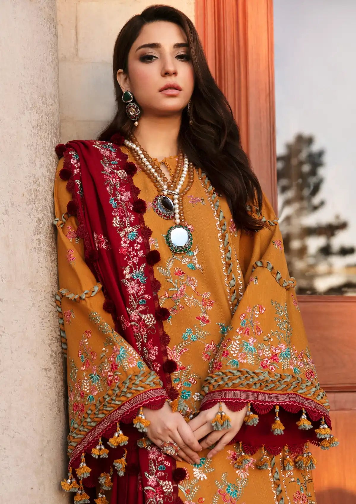 Republic Noemie Autumn Winter'23 D-02B - Mohsin Saeed Fabrics