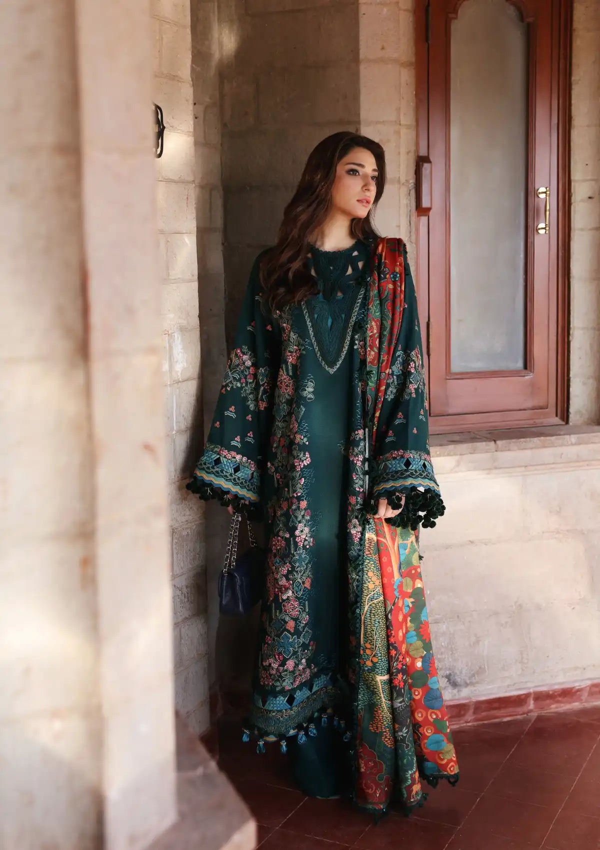 Republic Noemie Autumn Winter'23 D-06B - Mohsin Saeed Fabrics