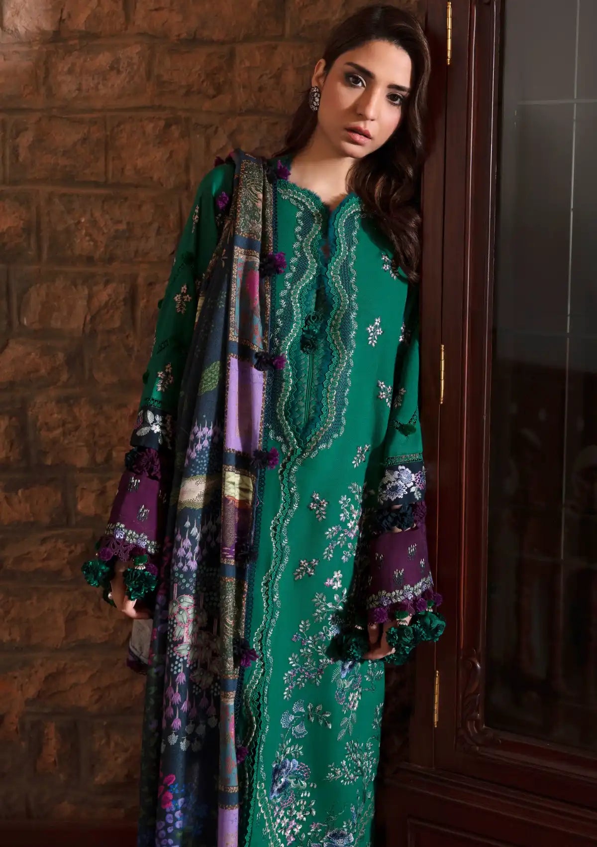 Republic Noemie Autumn Winter'23 D-03A - Mohsin Saeed Fabrics