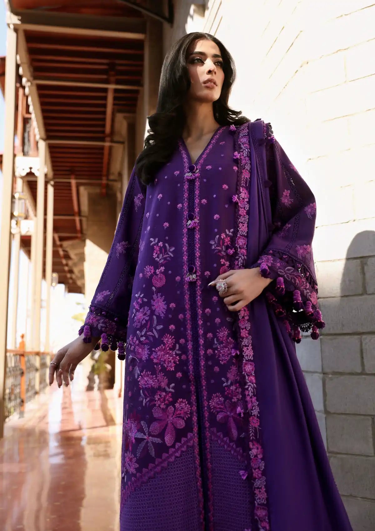 Republic Noemie Autumn Winter'23 D-01B - Mohsin Saeed Fabrics