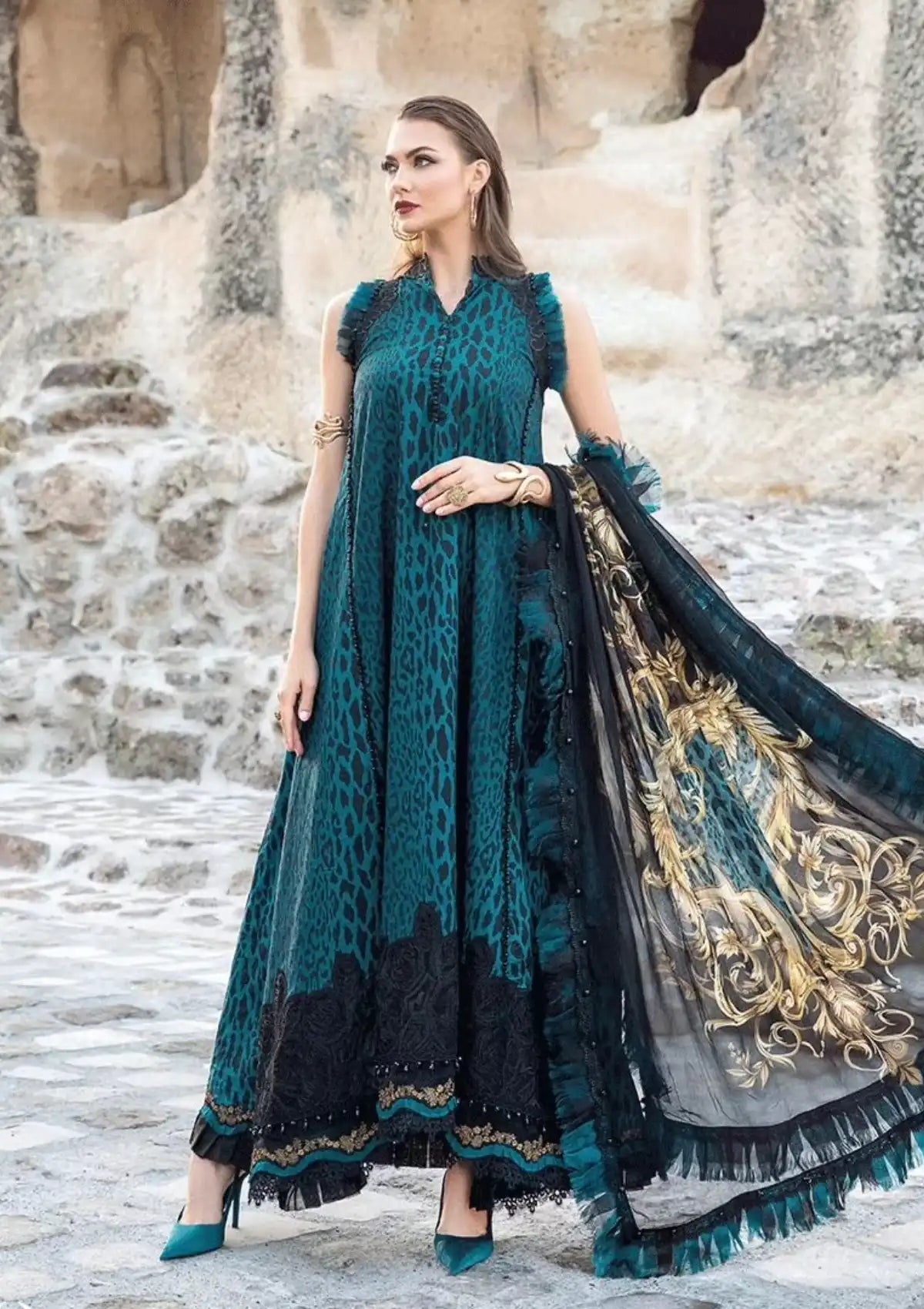 Maria.B M.Prints Winter Edition'23 D-10B - Mohsin Saeed Fabrics