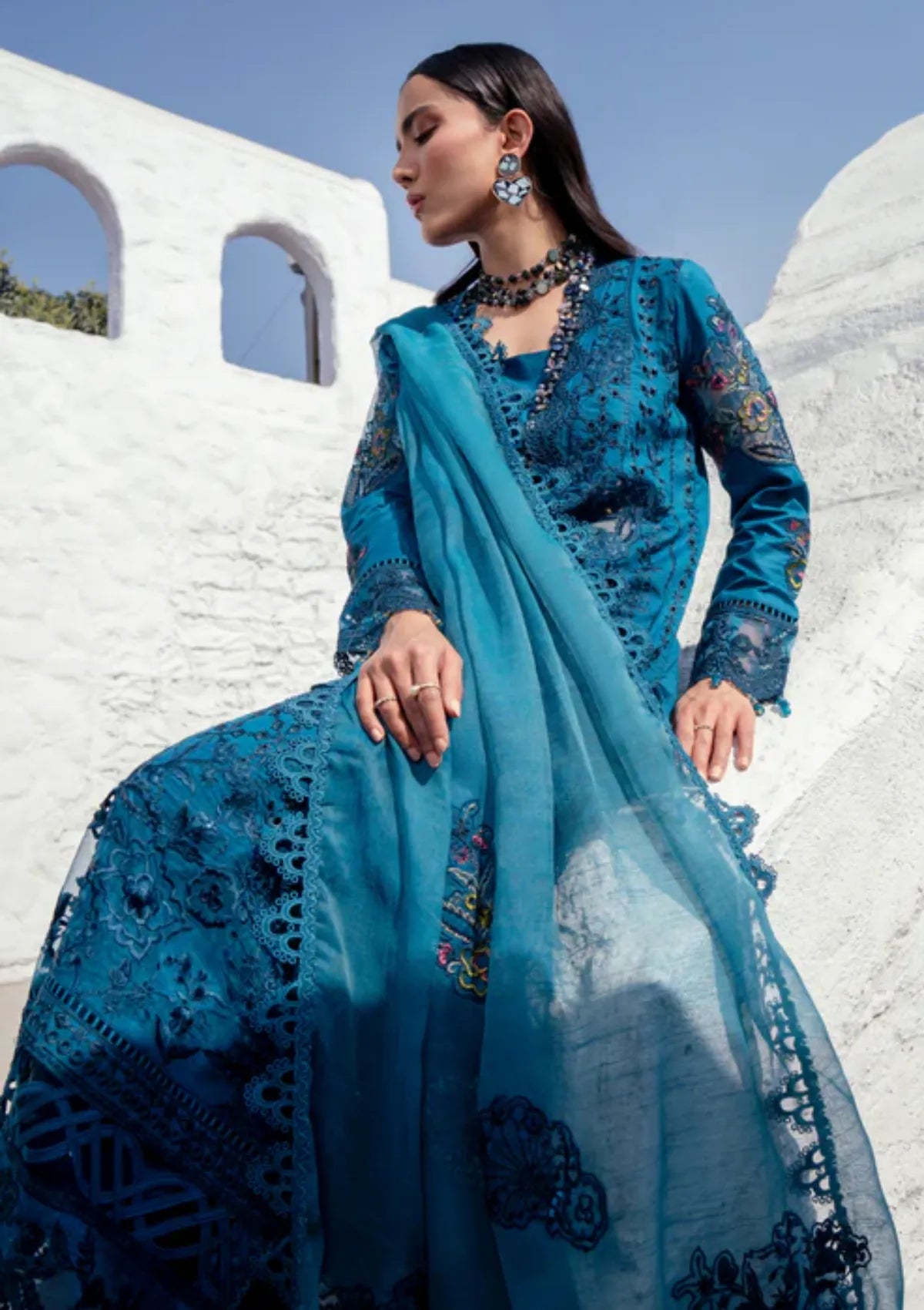 mohsin-saeed-fabrics-designer-daily-wear-formal-and-wedding-suits-within-budget-This-product-is-from-zebtan-anaya-lawn25-za-04-is-available-on-Mohsin-saeed-fabrics-website.