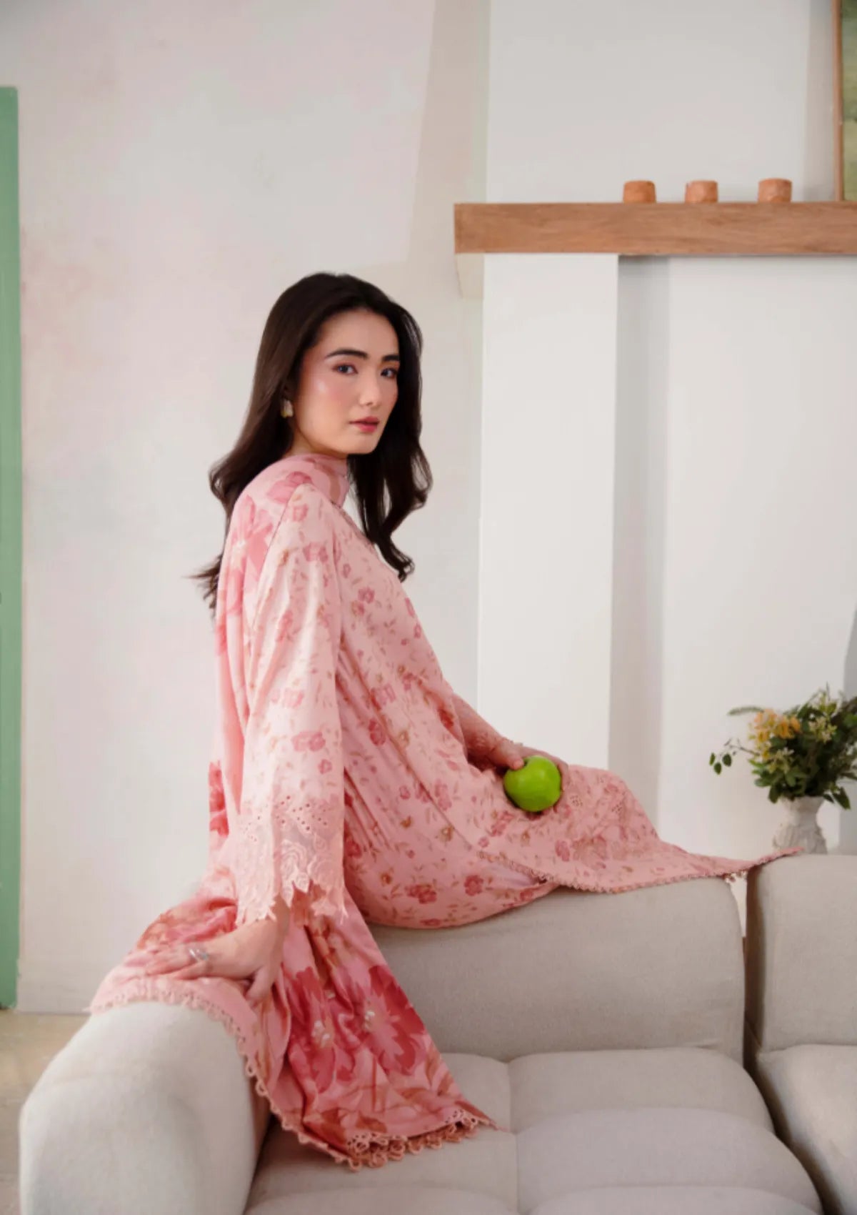 Layla By Humdum'25 D-02