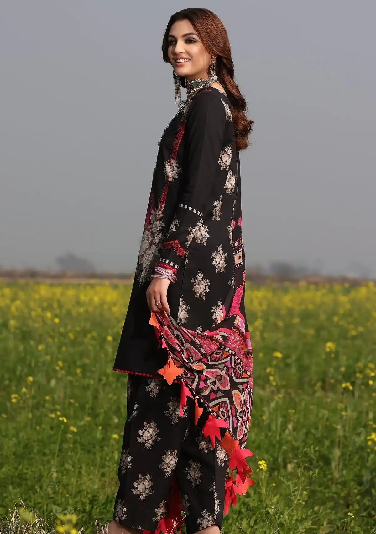 Charizma Signature Prints Lawn'24 SP4-01 - Mohsin Saeed Fabrics